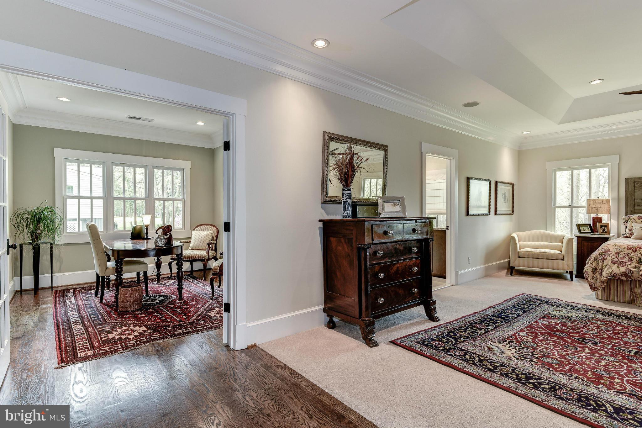 LORCOM HOUSE - Residential