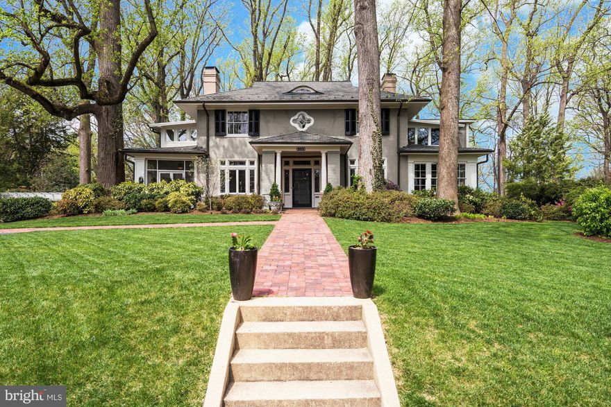 Be prepared to be AMAZED! This stunning Arlington Landmark has been completely remodeled & expanded - doubled in size! Classic architectural features from original home built in 1900 brilliantly combined w/ grand new space & all the amenities of today's contemporary living. Entertainers dream w/ spacious rooms, screened porch & 2 car garage on a manicured 1/2 acre + with deck & private rear yard