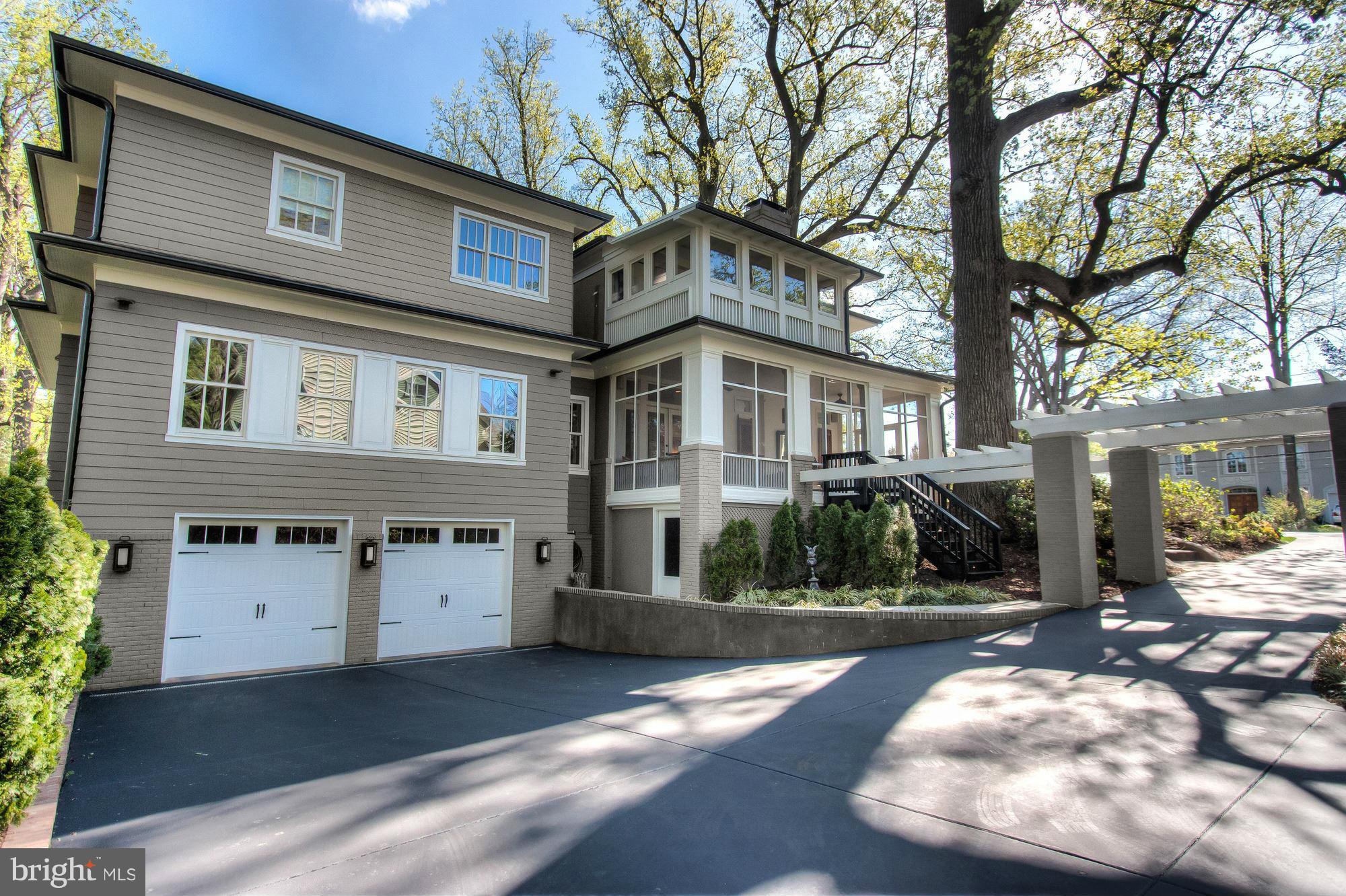 LORCOM HOUSE - Residential