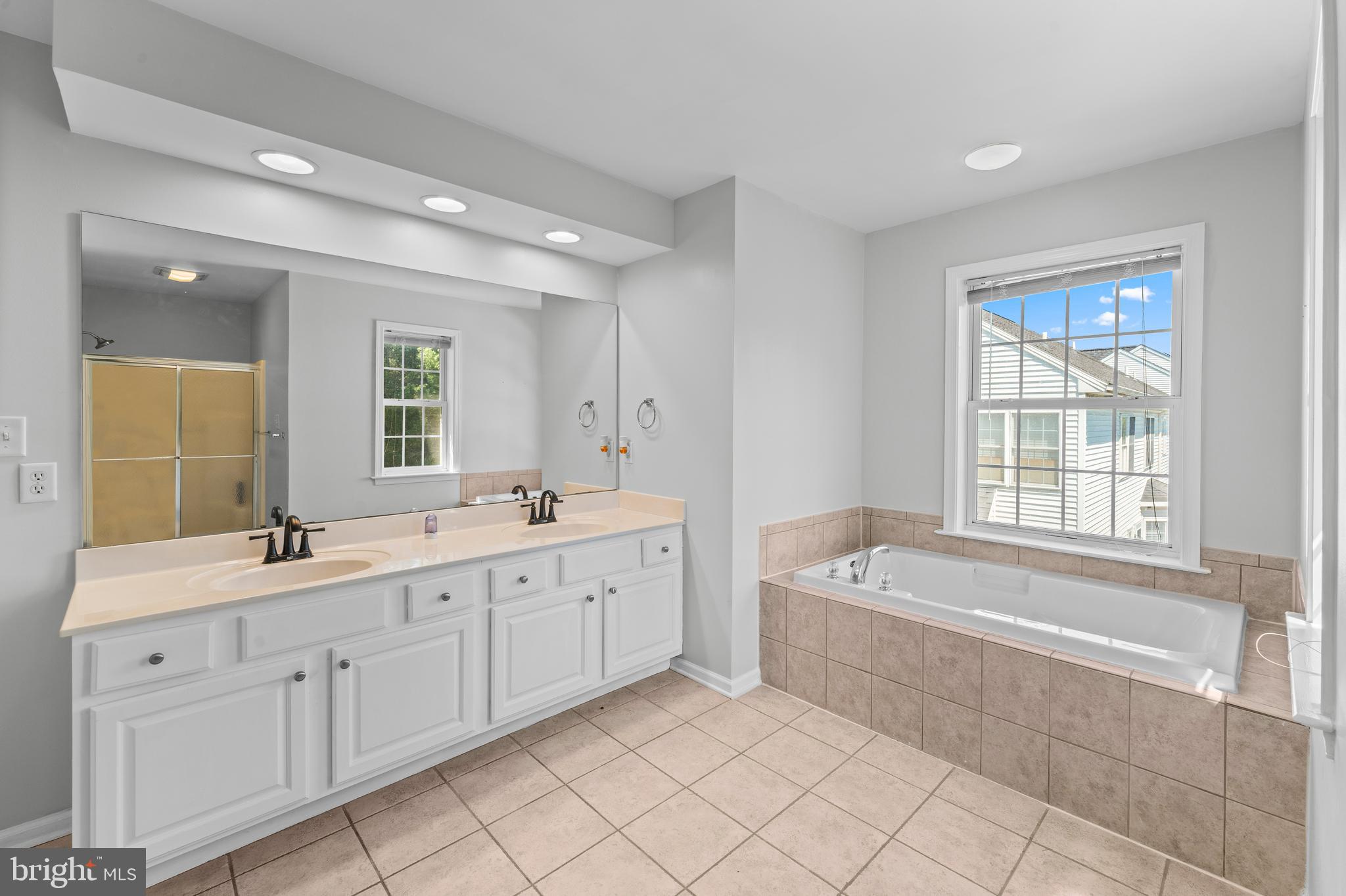 PENNS CROSSING - Residential