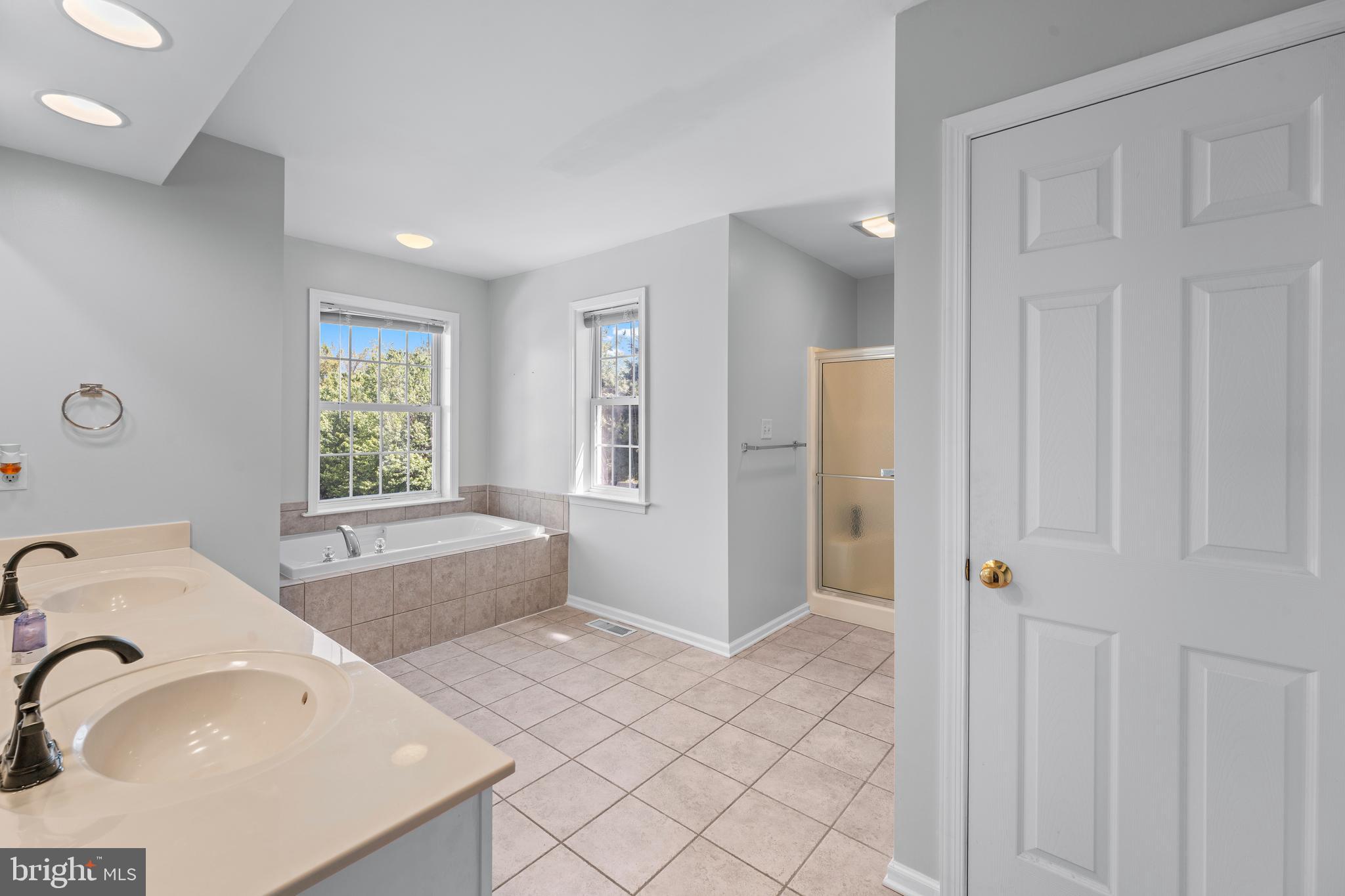 PENNS CROSSING - Residential