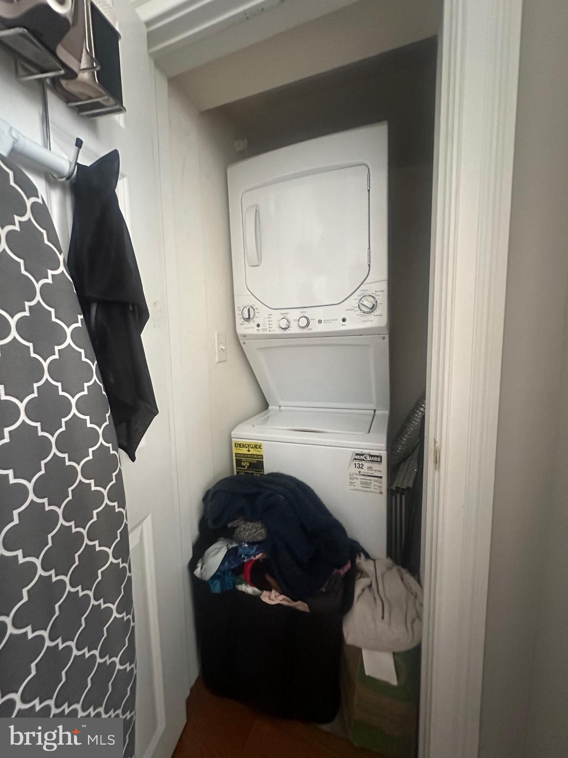 WASHINGTON SQ WEST - Residential Lease