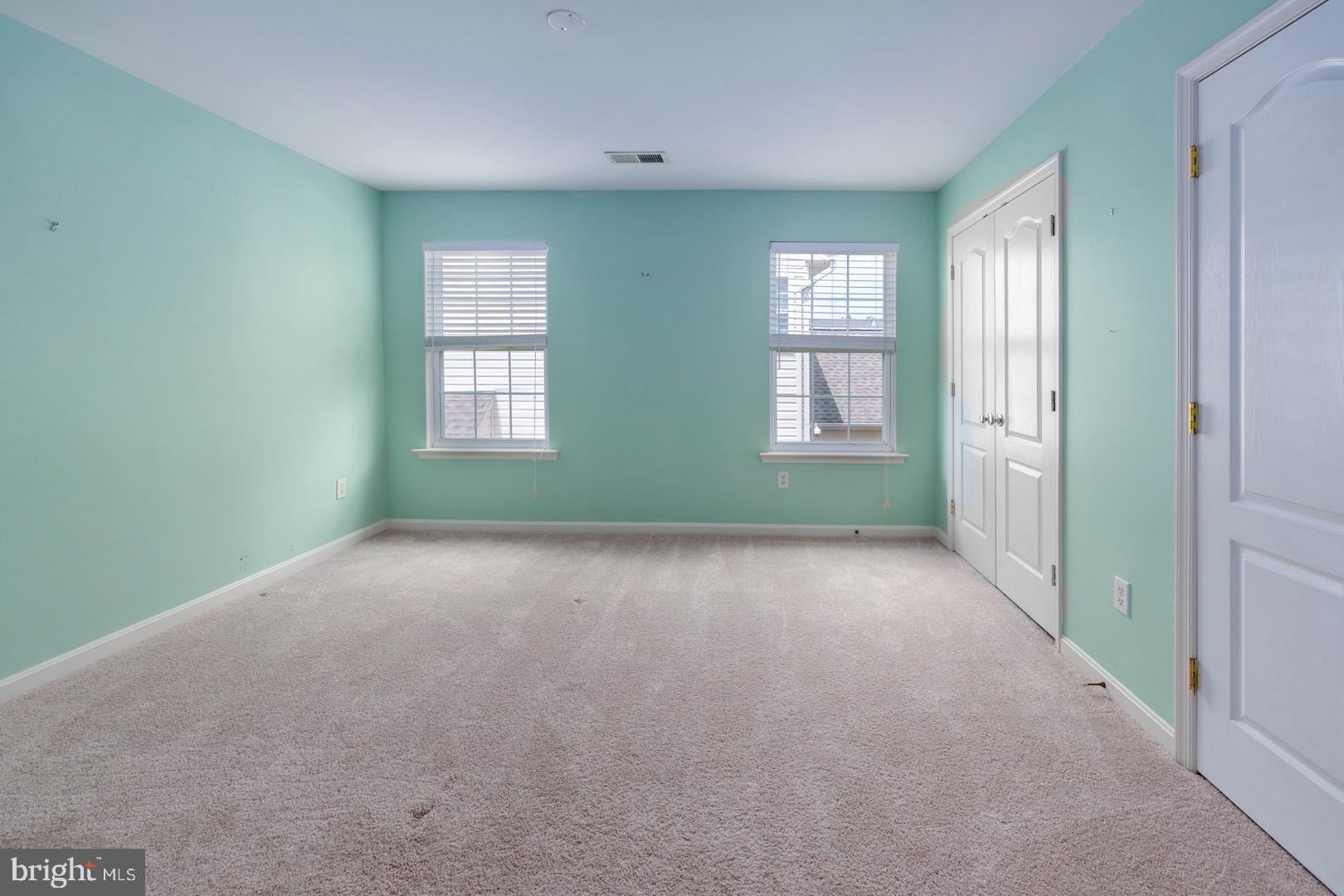 227 BETHUNE DRIVE