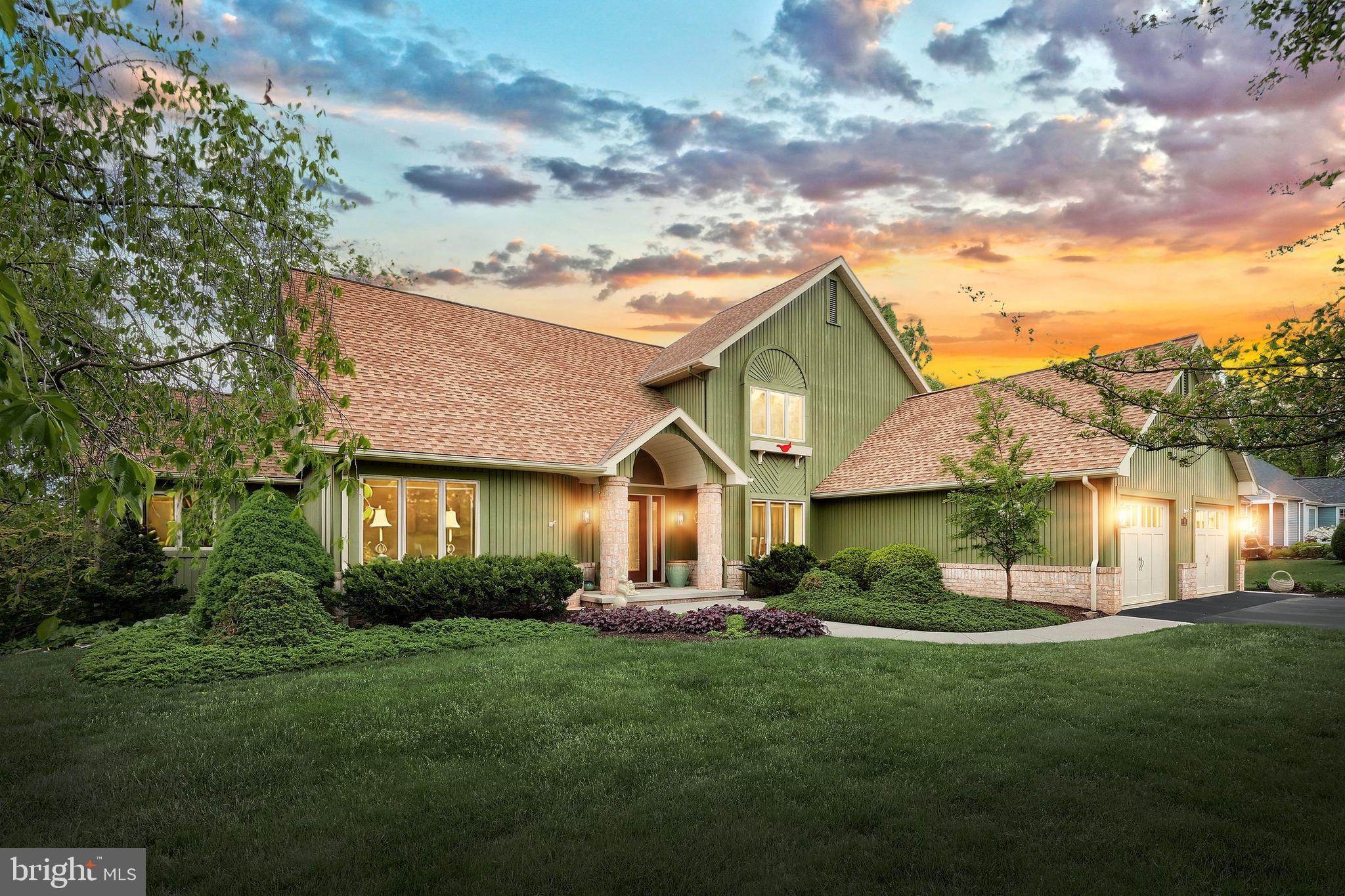 SOUTH HILLS - Residential