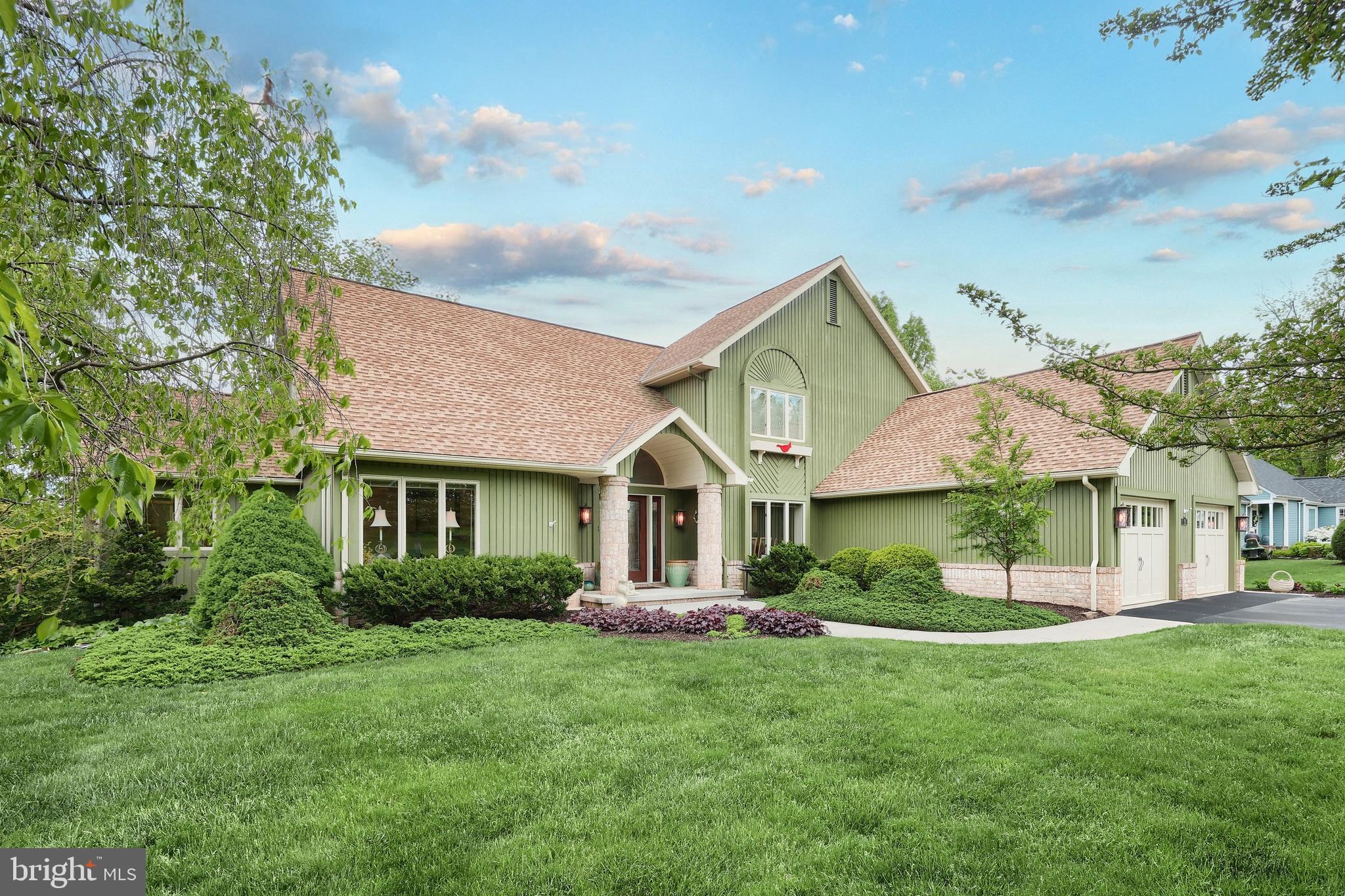 6 POND RIDGE LANE