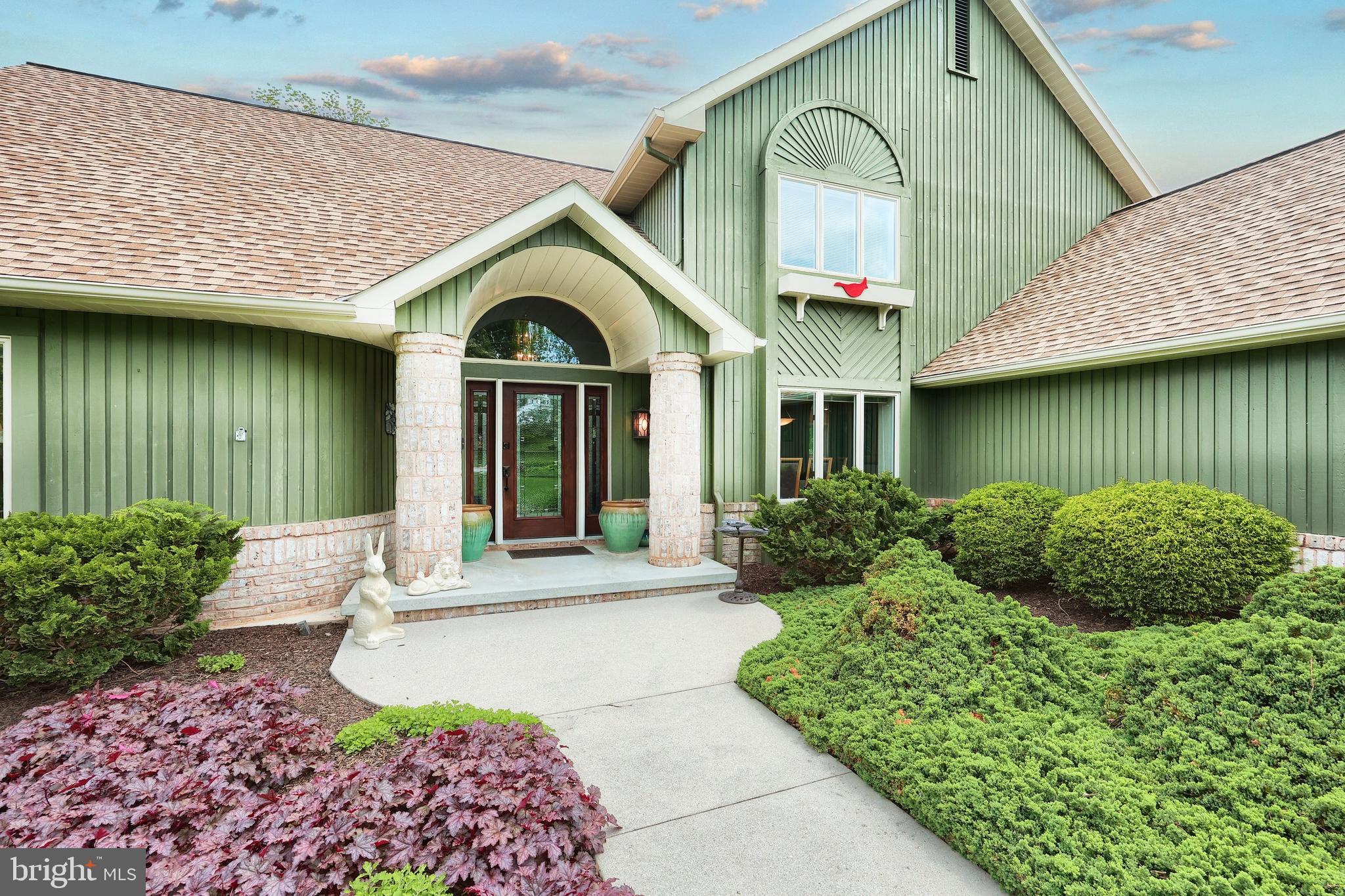 SOUTH HILLS - Residential