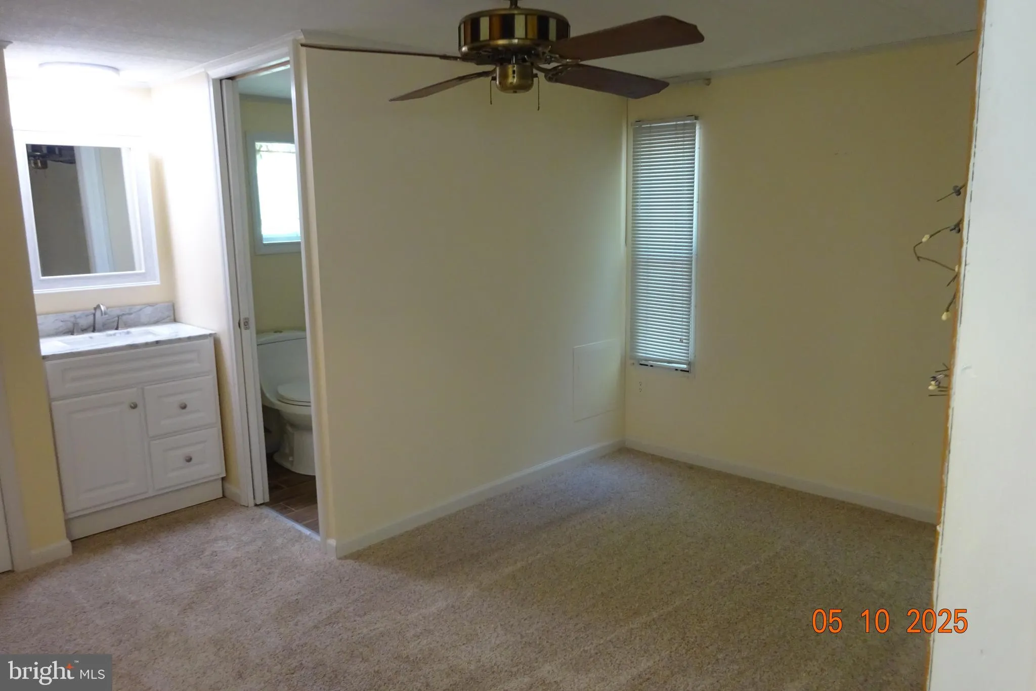 Shippensburg, Pennsylvania 17257, United States, 2 Bedrooms Bedrooms, ,2 BathroomsBathrooms,Residential,Pending,128453
