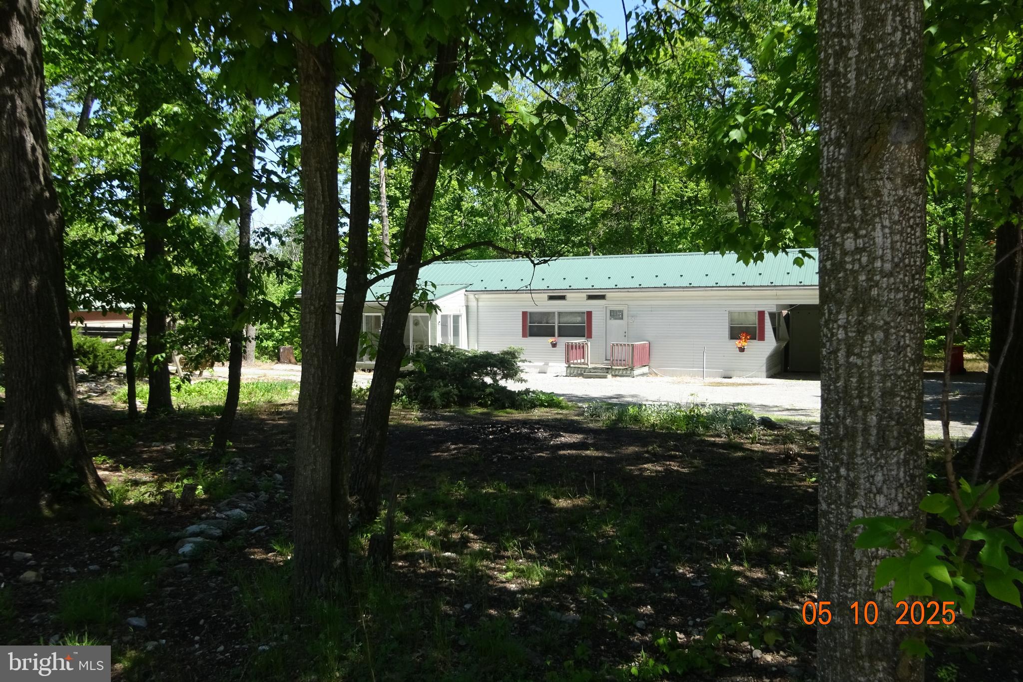 SAN-JO ACRES - Residential