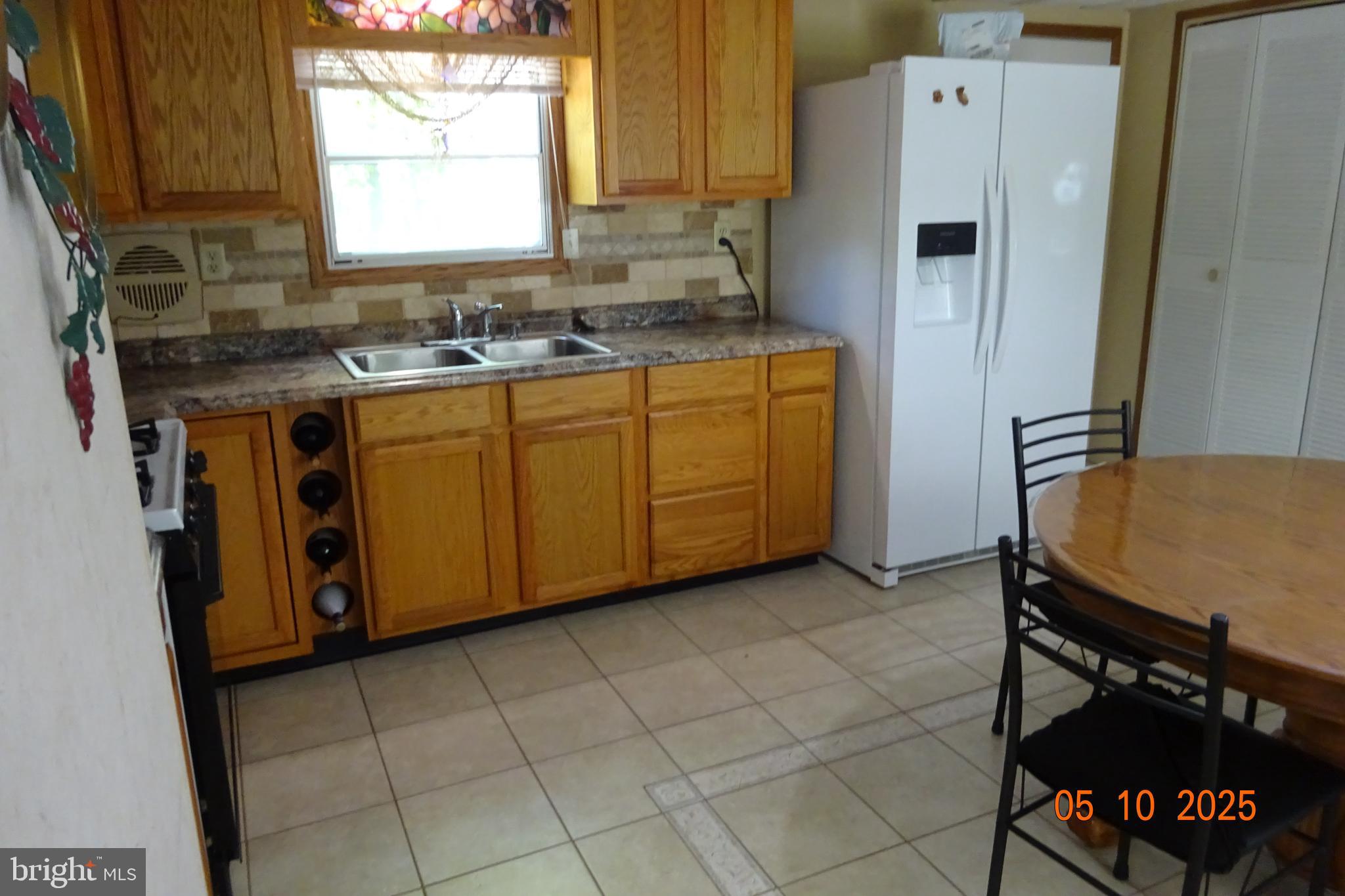 SAN-JO ACRES - Residential