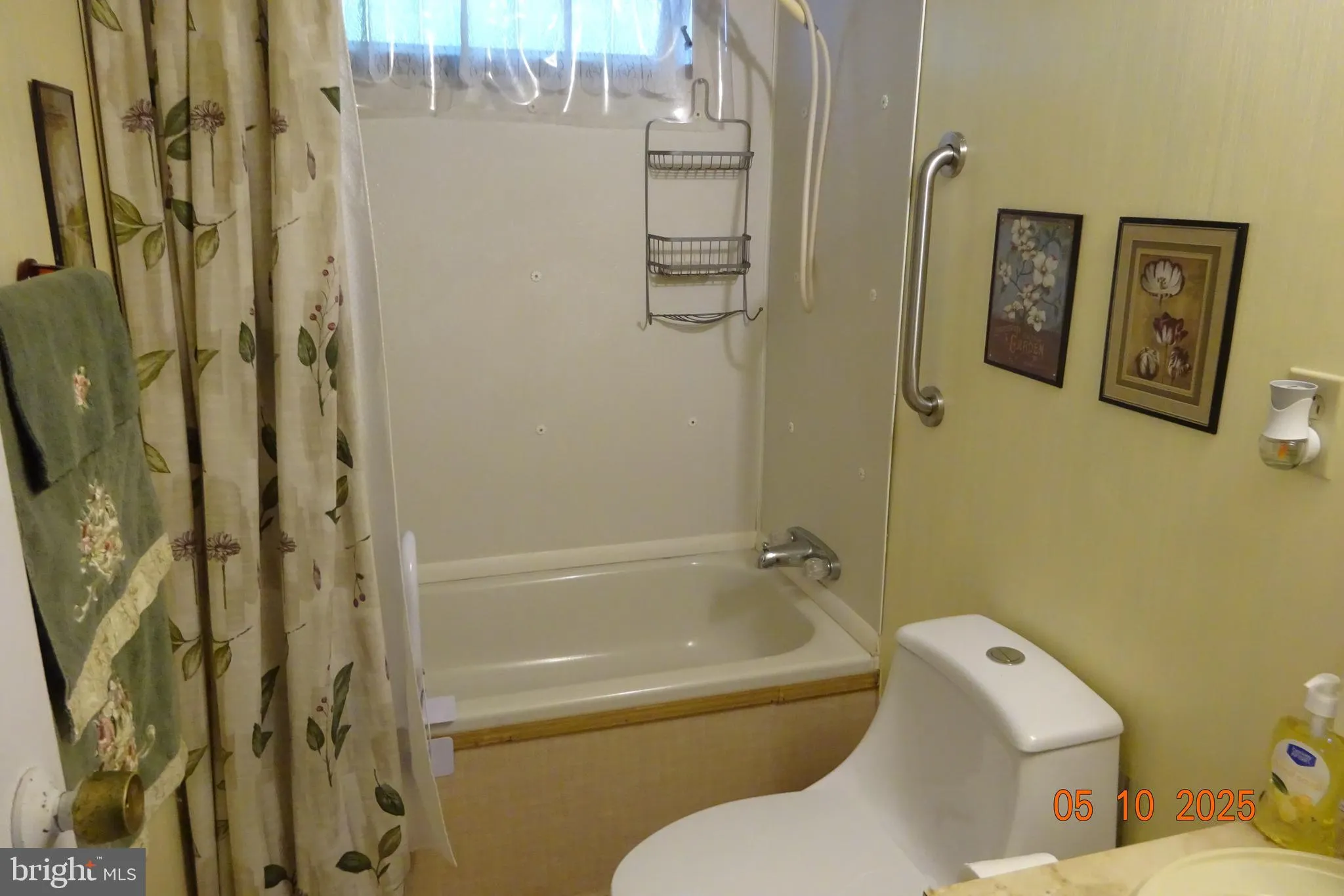 Shippensburg, Pennsylvania 17257, United States, 2 Bedrooms Bedrooms, ,2 BathroomsBathrooms,Residential,Pending,128453