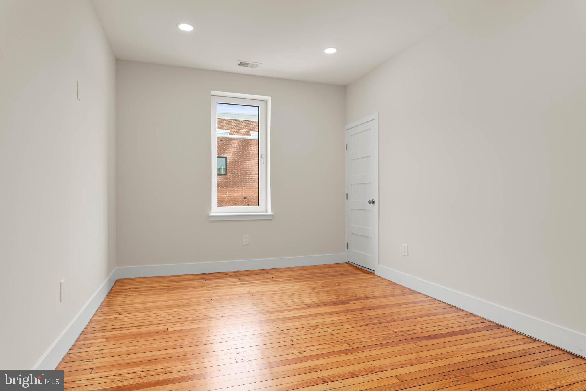 BRYN MAWR - Residential Lease