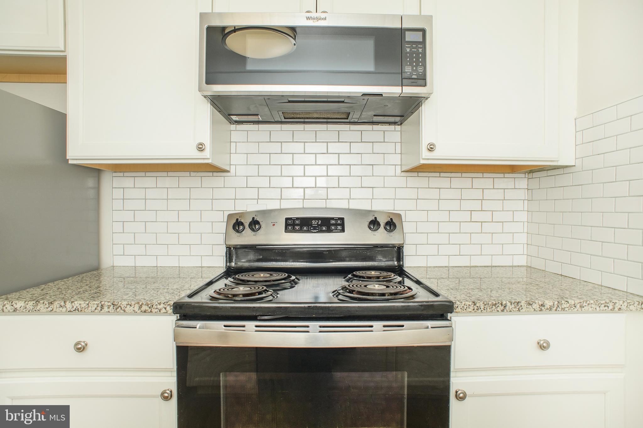 EASTPORT - Residential Lease