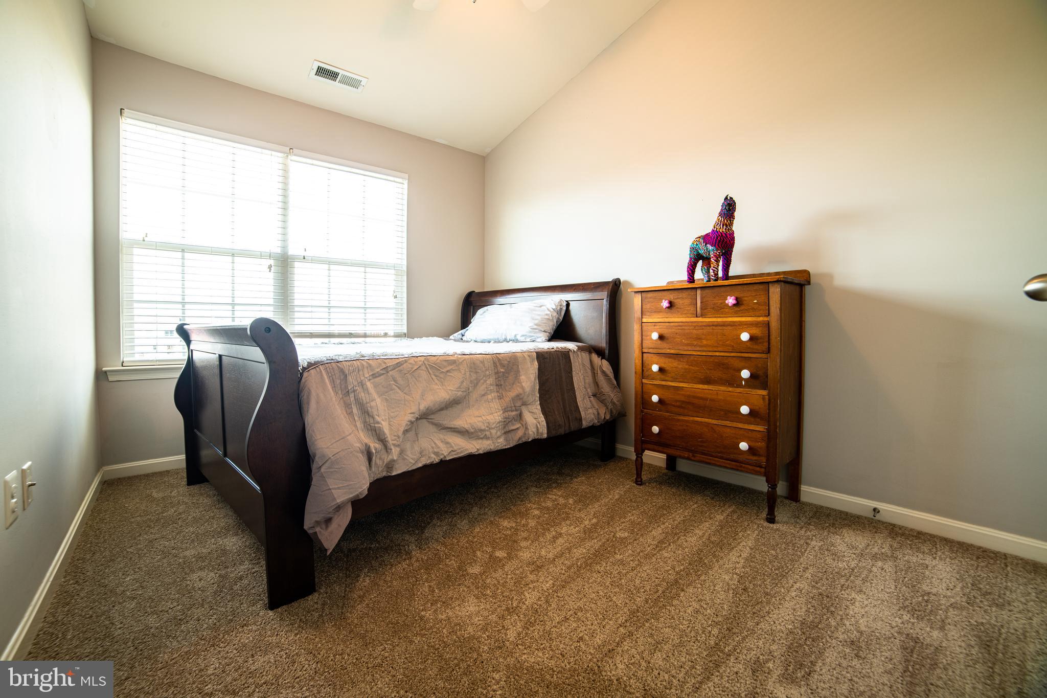 BALLENGER CREEK CENTER POND - Residential