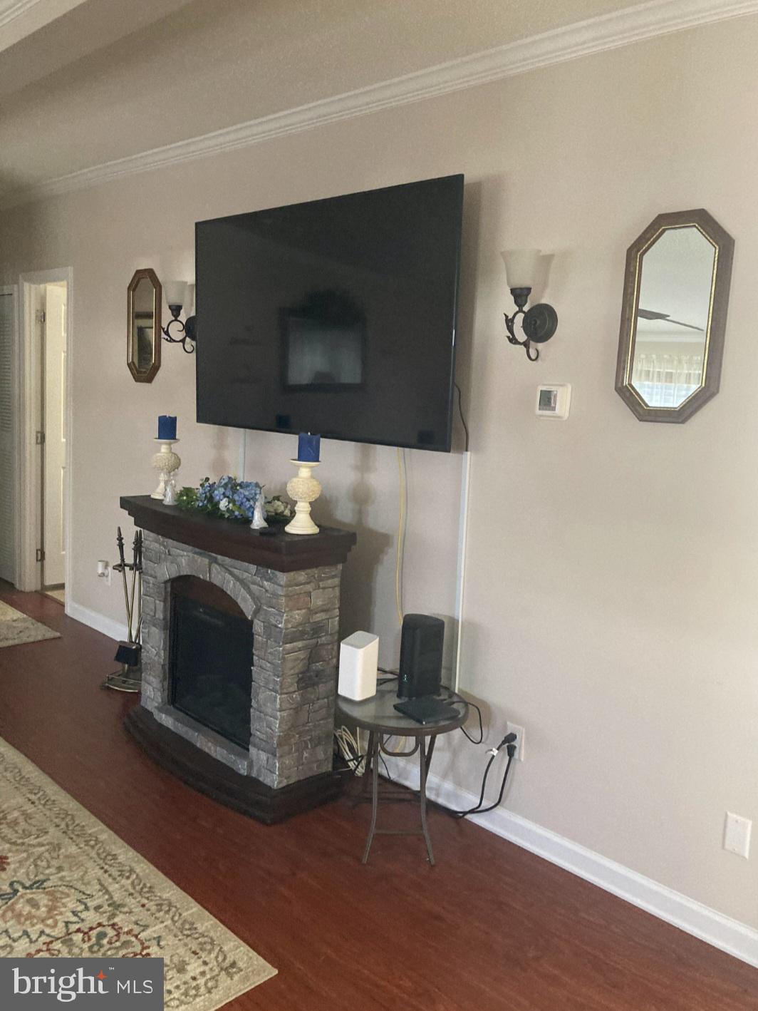 SHERWOOD FOREST - Residential