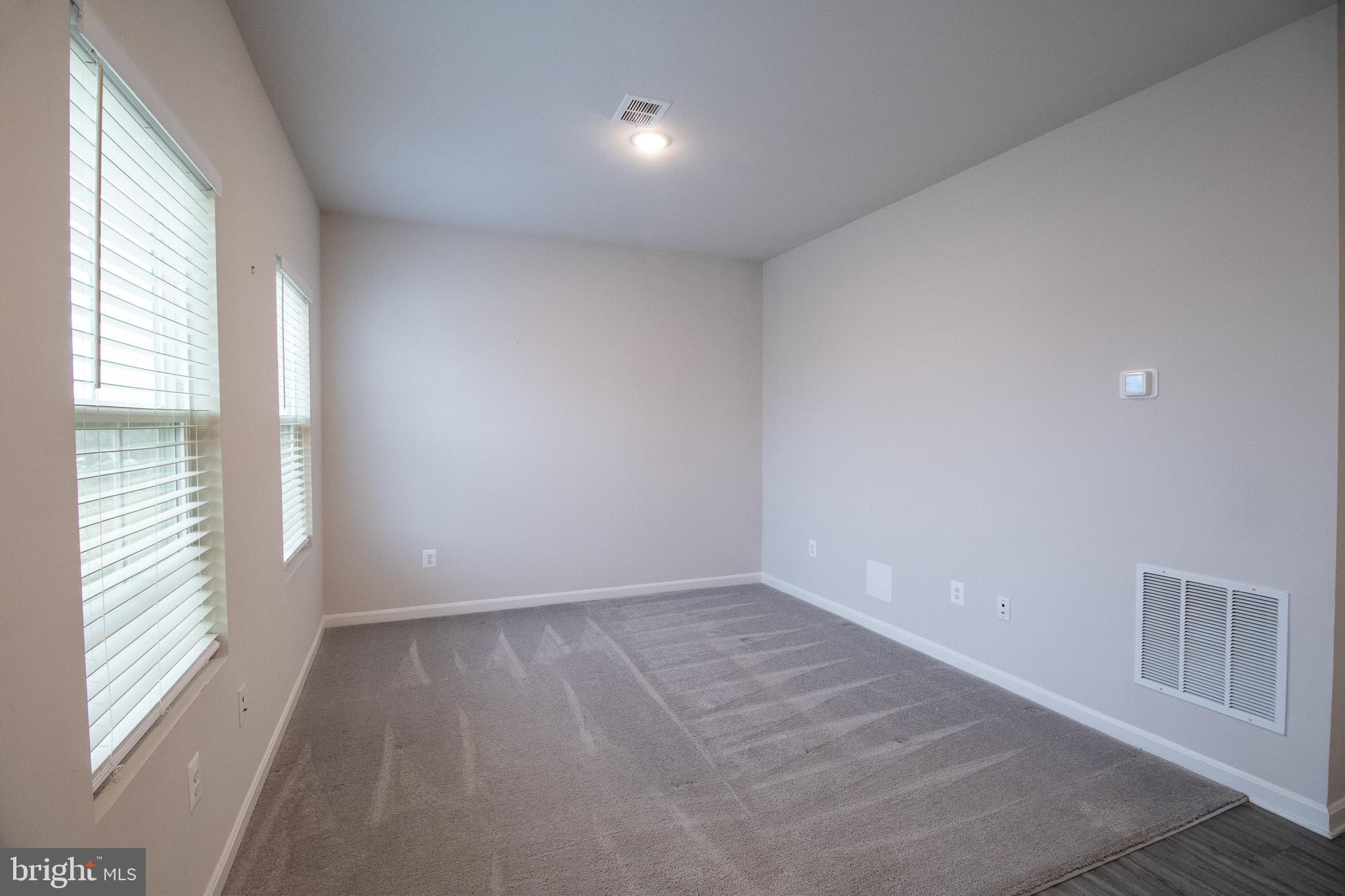 DILLON FARM - Residential