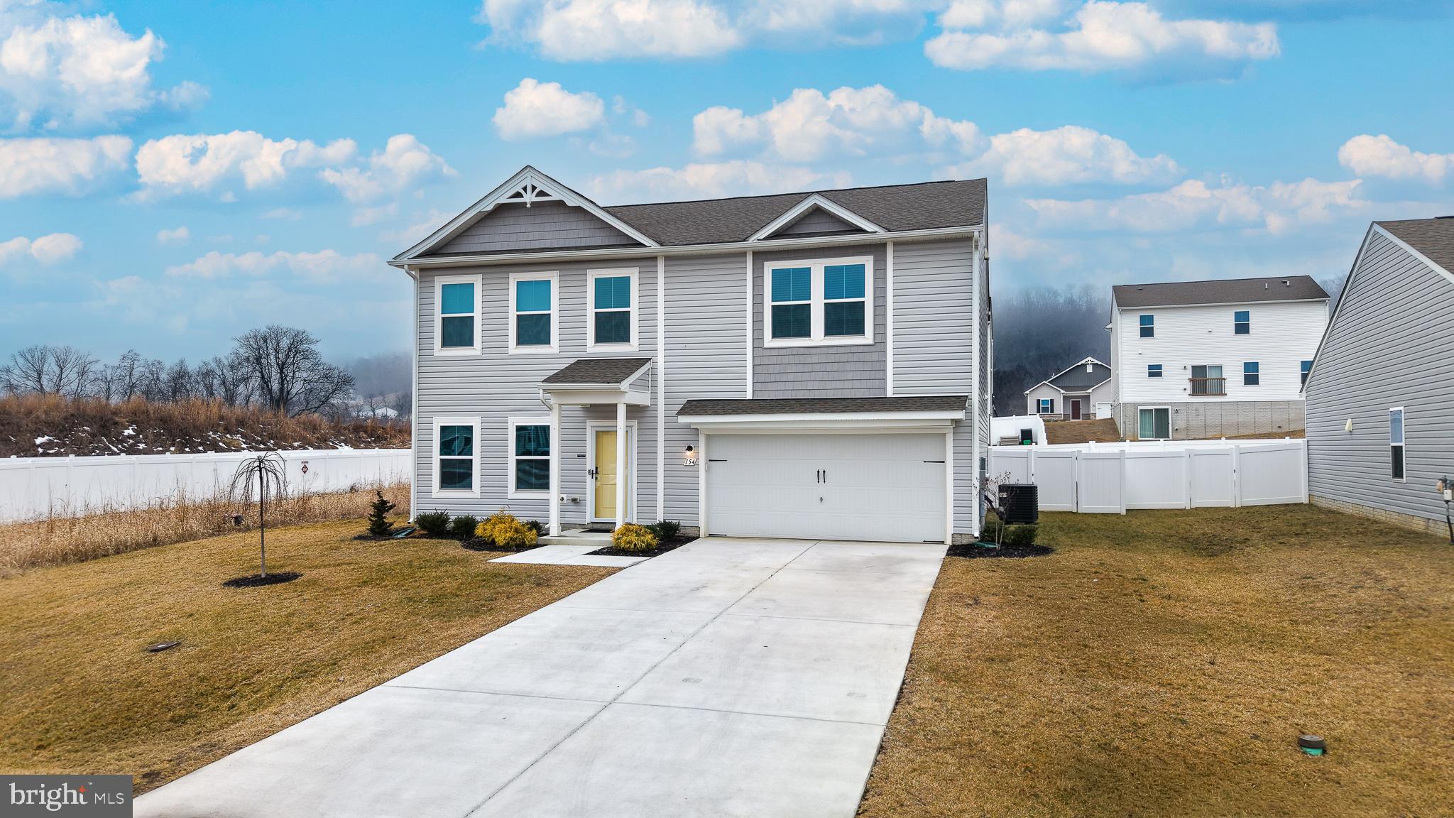 DILLON FARM - Residential