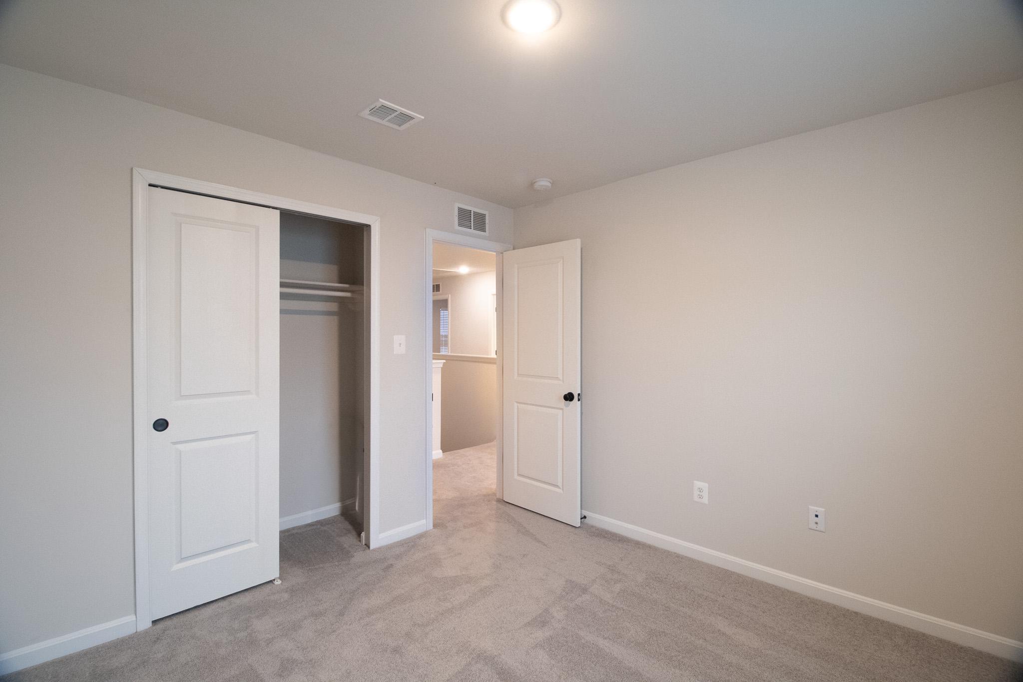 DILLON FARM - Residential