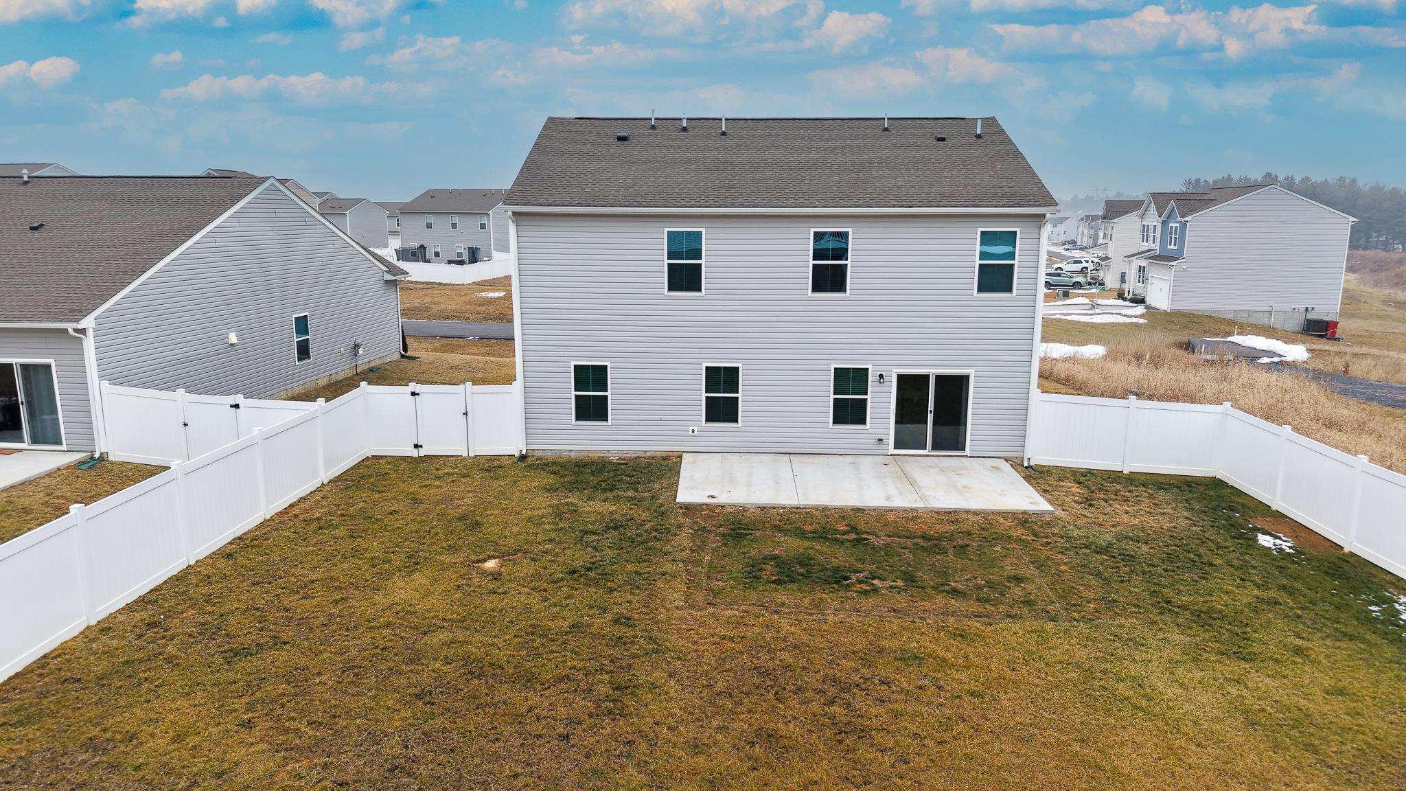 DILLON FARM - Residential