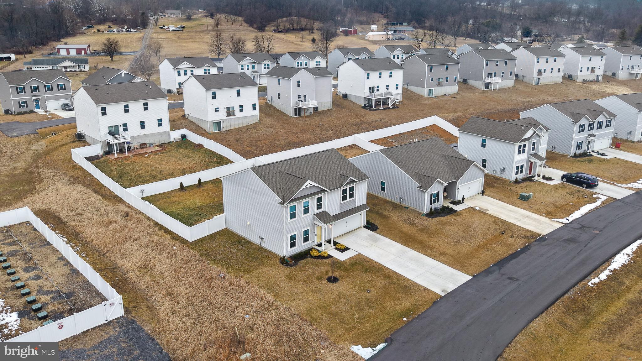 DILLON FARM - Residential