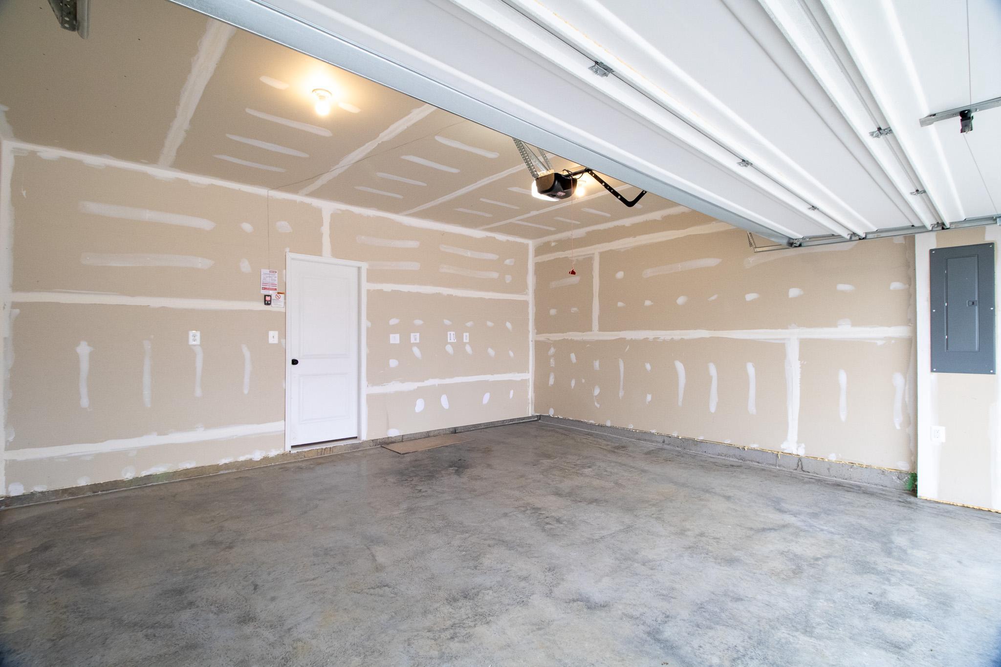 DILLON FARM - Residential