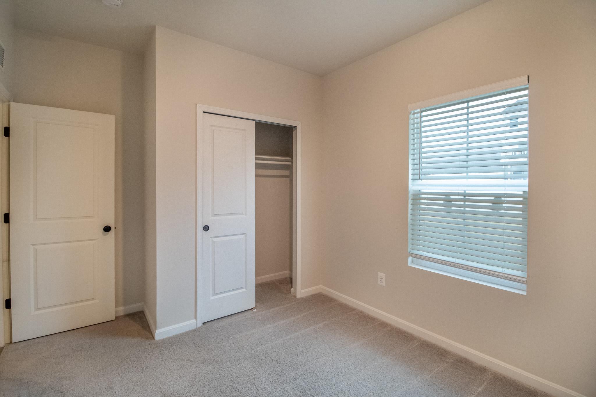 DILLON FARM - Residential