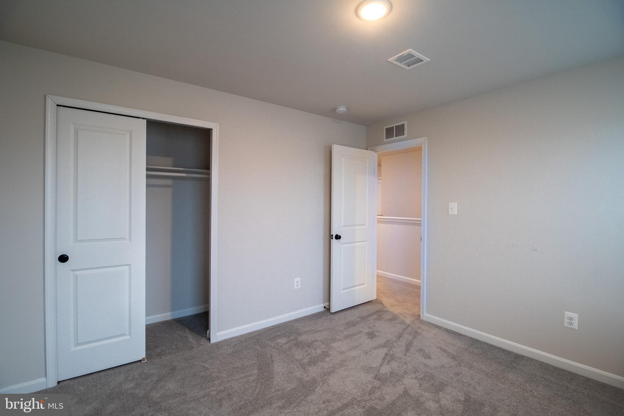 DILLON FARM - Residential