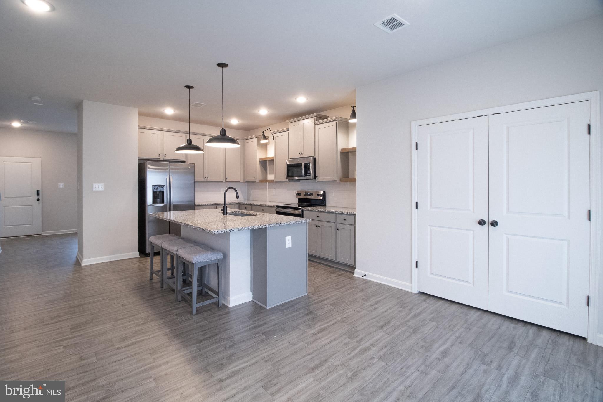 DILLON FARM - Residential