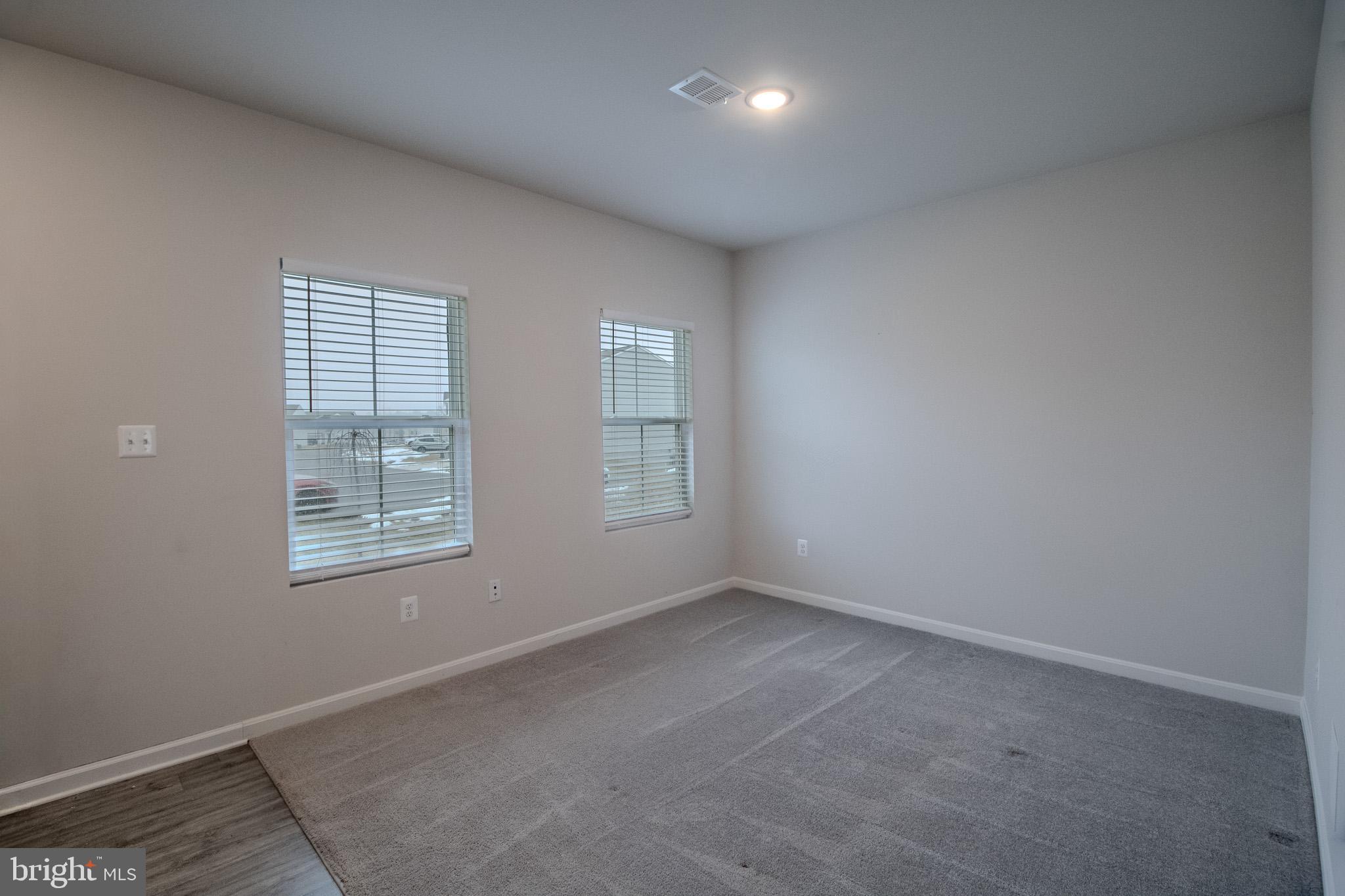 DILLON FARM - Residential