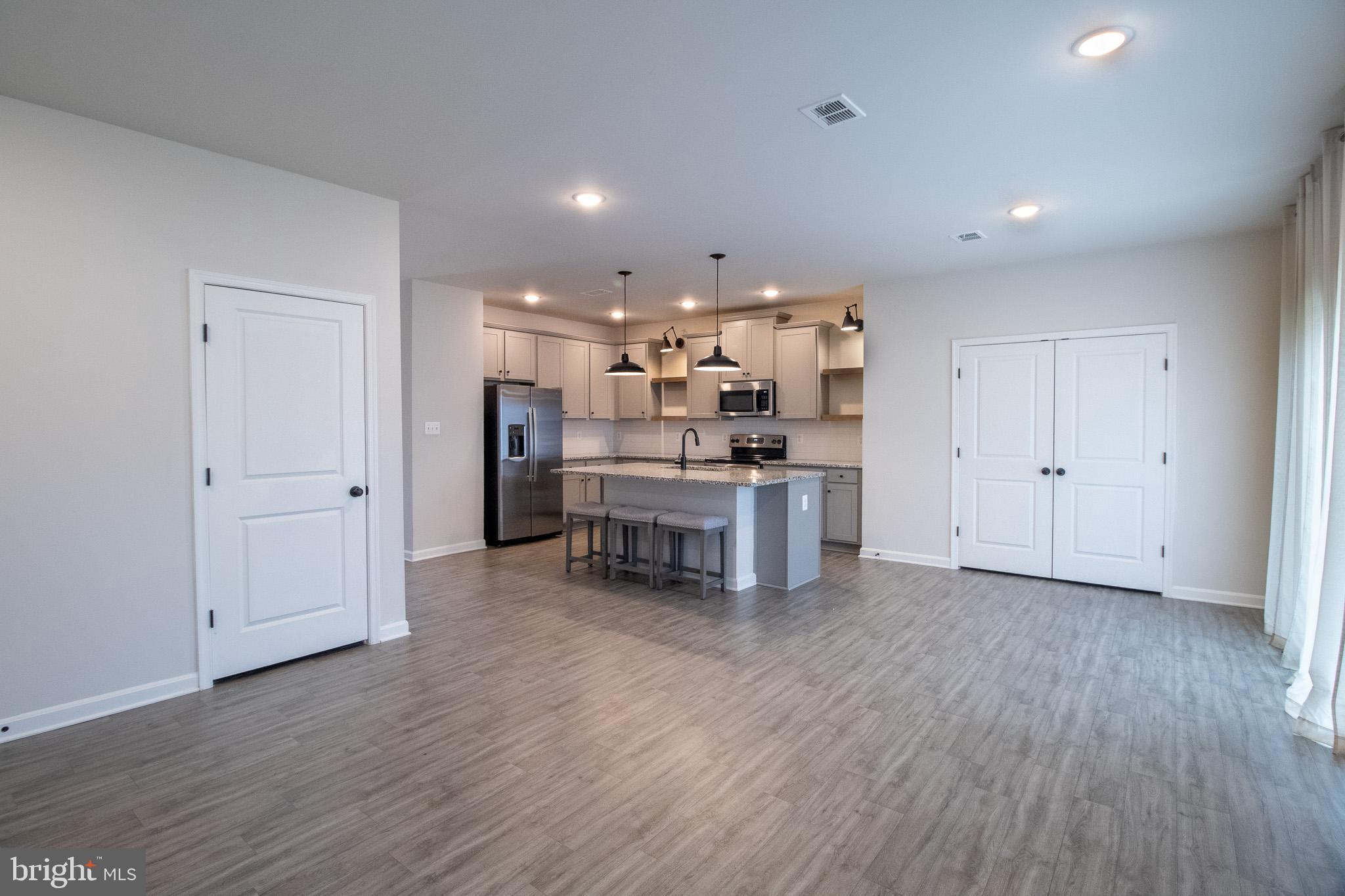 DILLON FARM - Residential