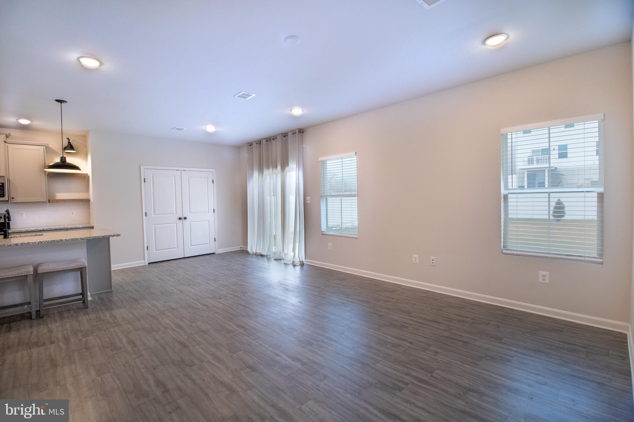 DILLON FARM - Residential