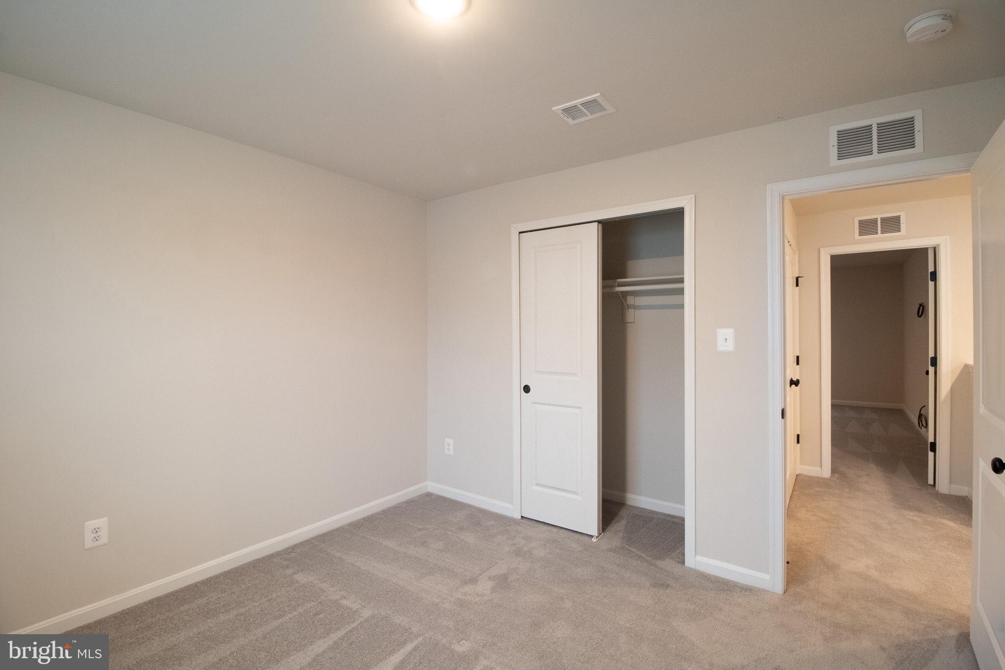 DILLON FARM - Residential