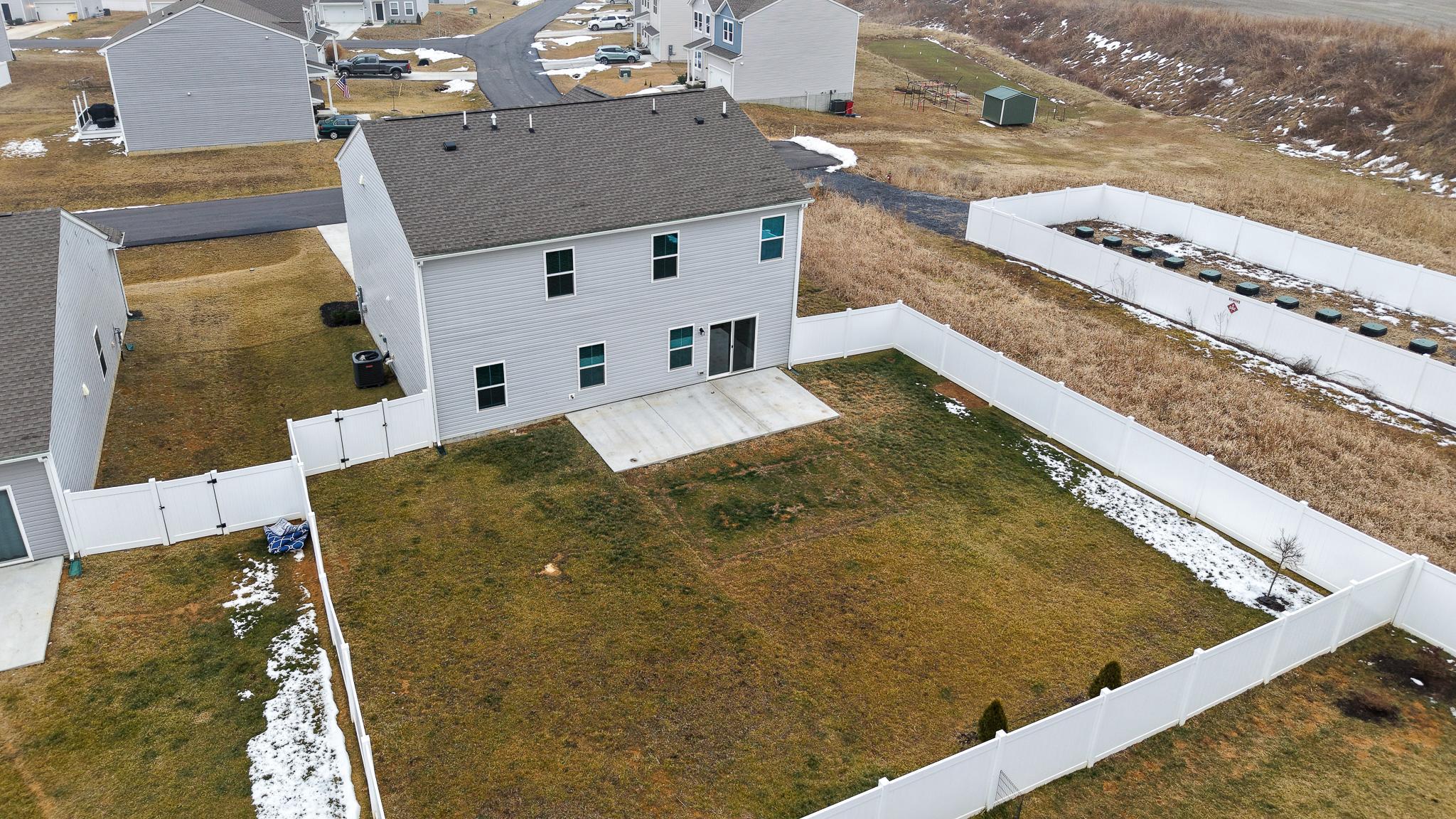 DILLON FARM - Residential