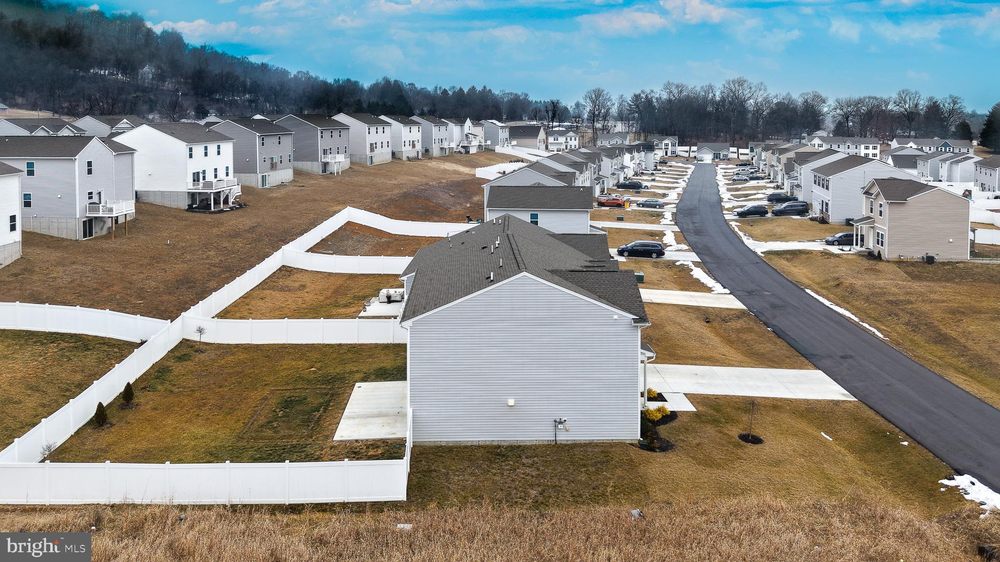 DILLON FARM - Residential