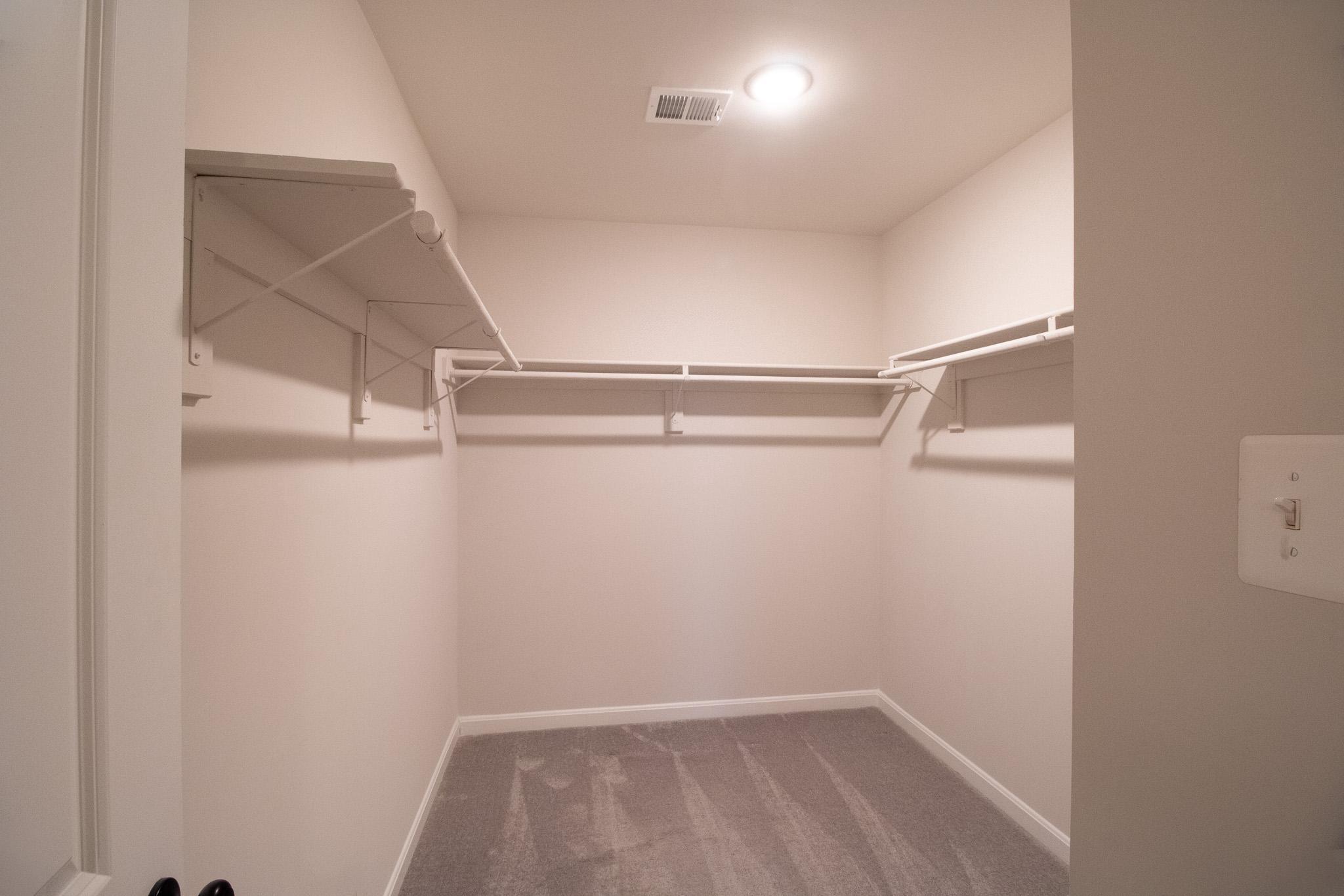 DILLON FARM - Residential