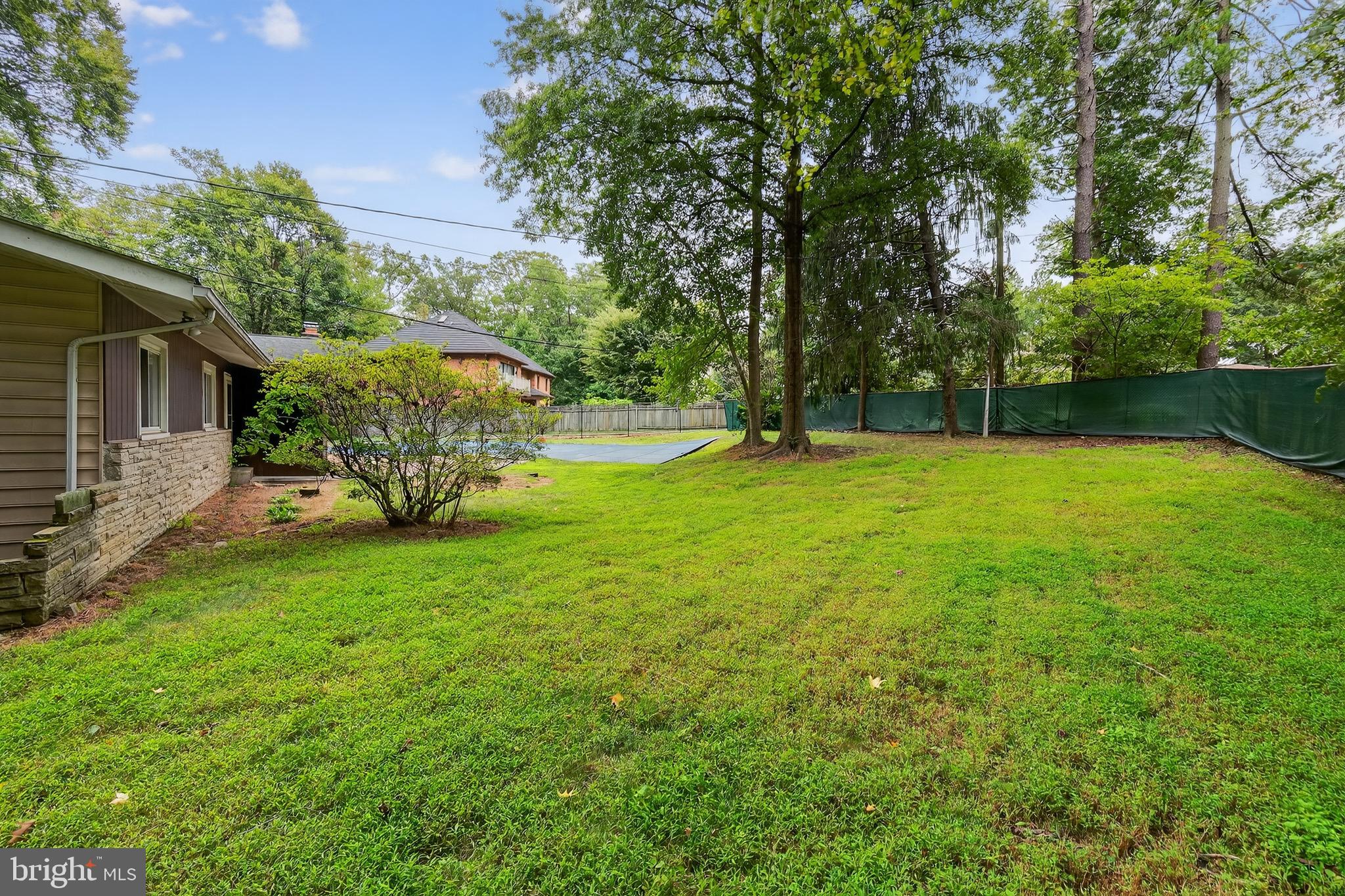 14300 MEDWICK COURT