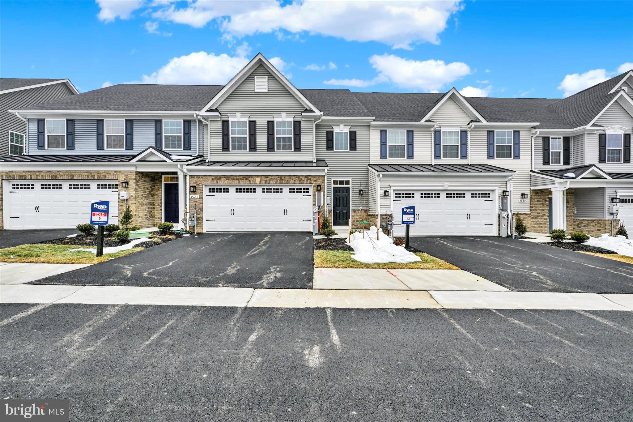 3523 JOYLYNNE WAY 9C SPEC