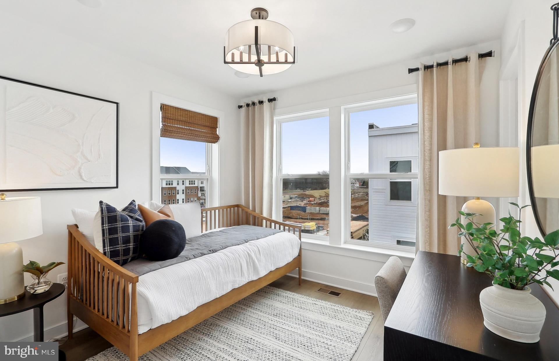 FARMSTEAD DISTRICT - Residential