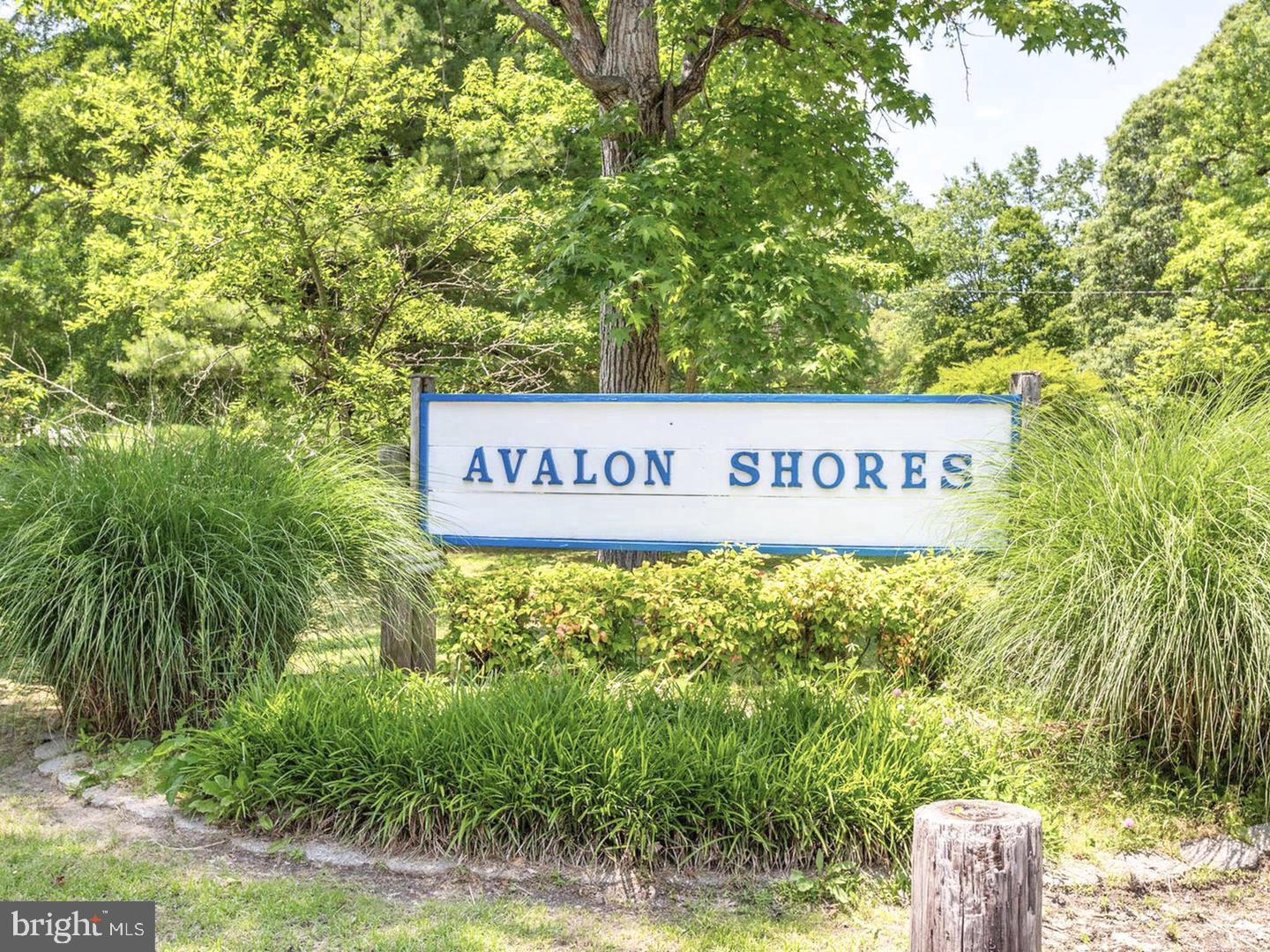 AVALON SHORES - Residential