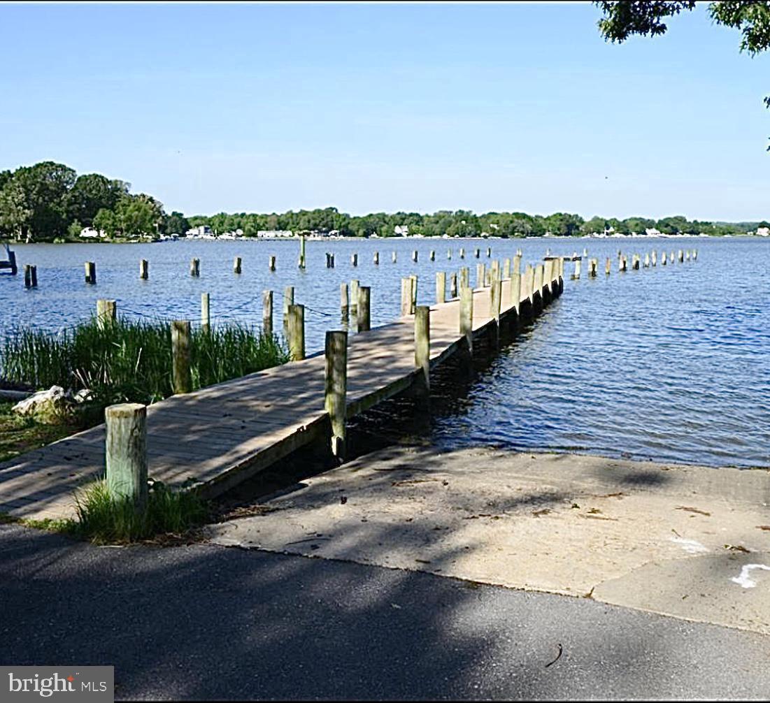 AVALON SHORES - Residential