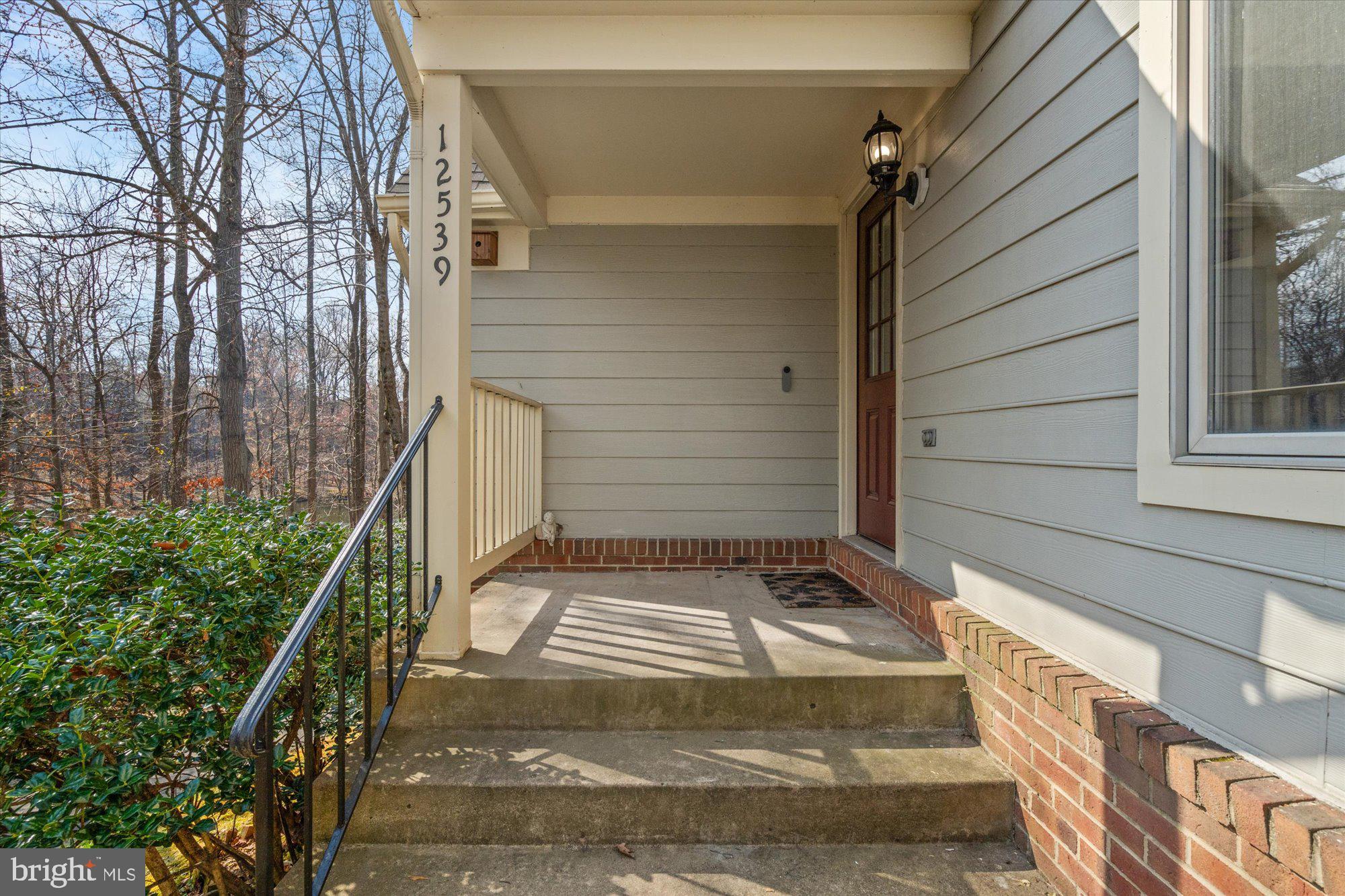 FAIR LAKES - Residential