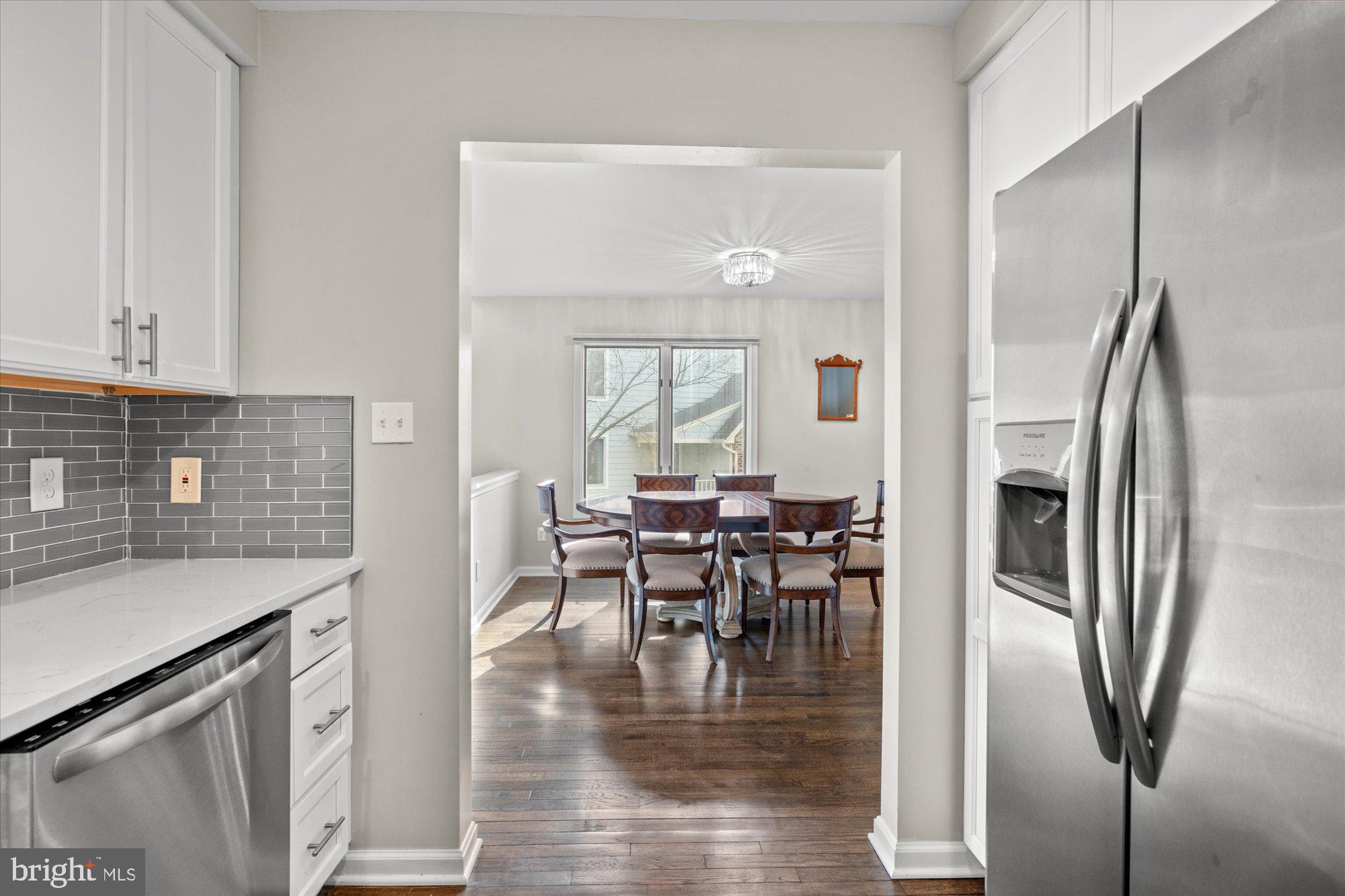 FAIR LAKES - Residential