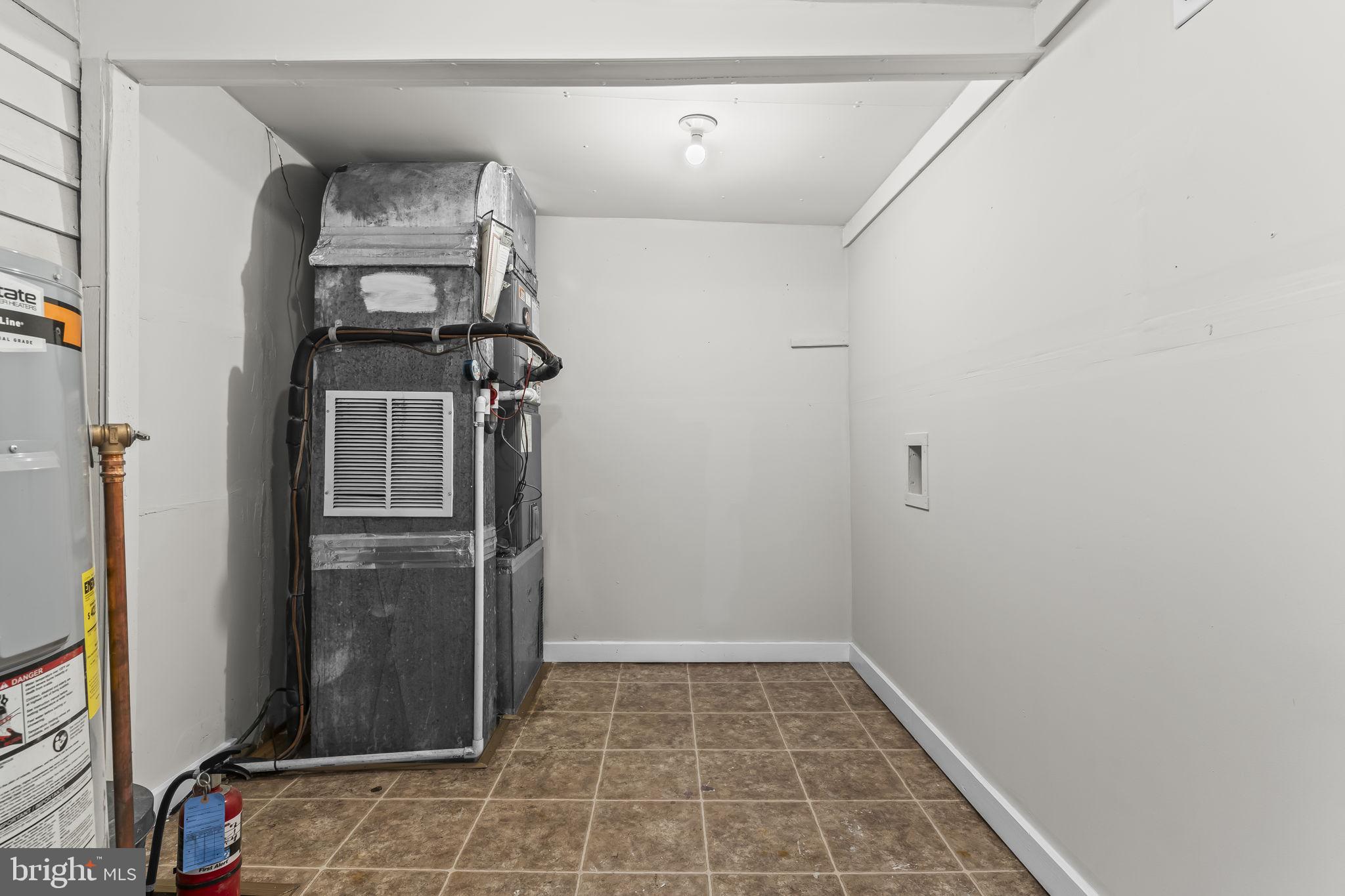 HILL'S ADD BENEDICT SUB - Residential