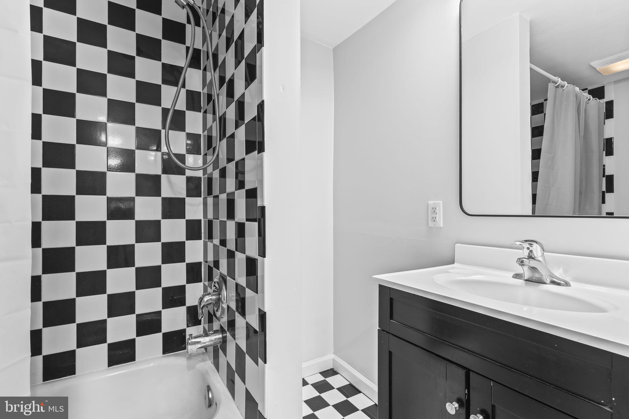 HILL'S ADD BENEDICT SUB - Residential