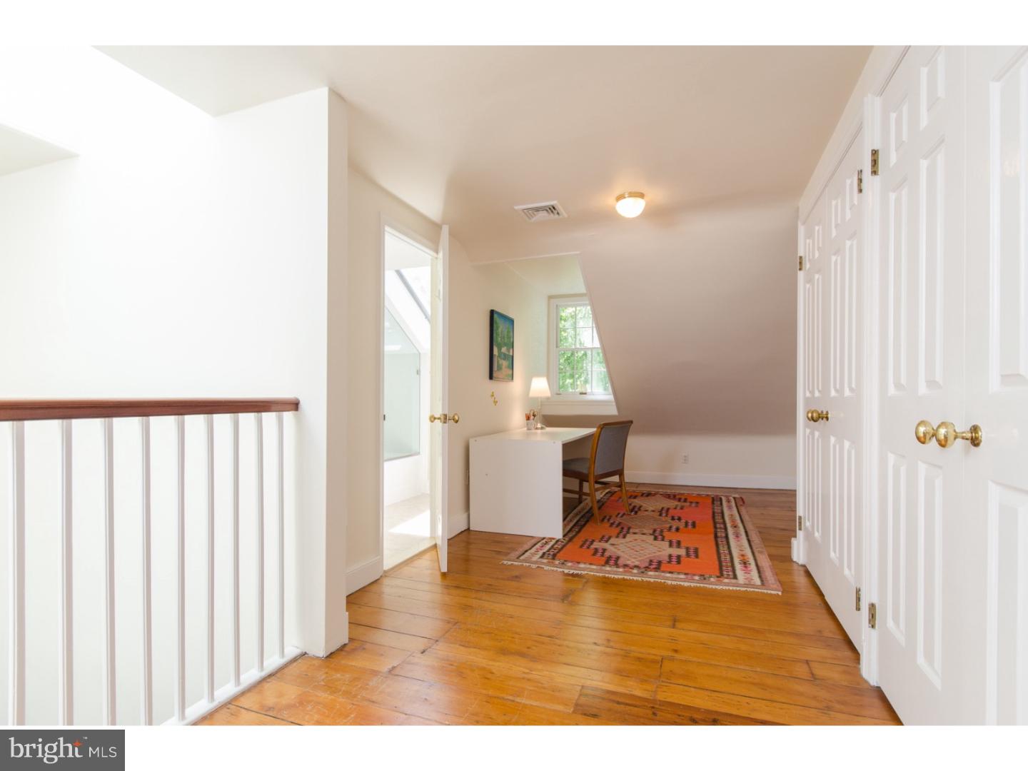 WASHINGTON SQ - Residential