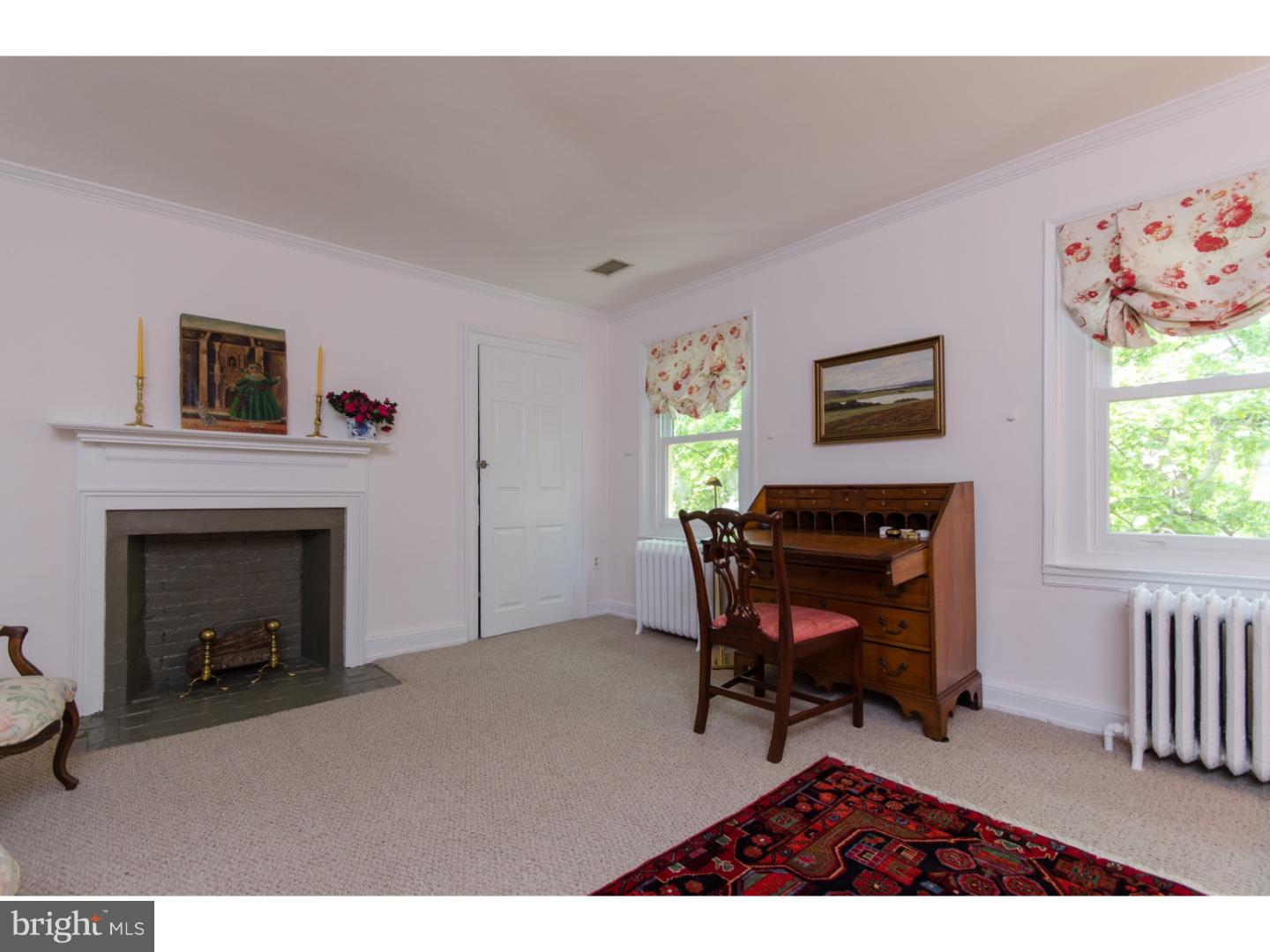 WASHINGTON SQ - Residential