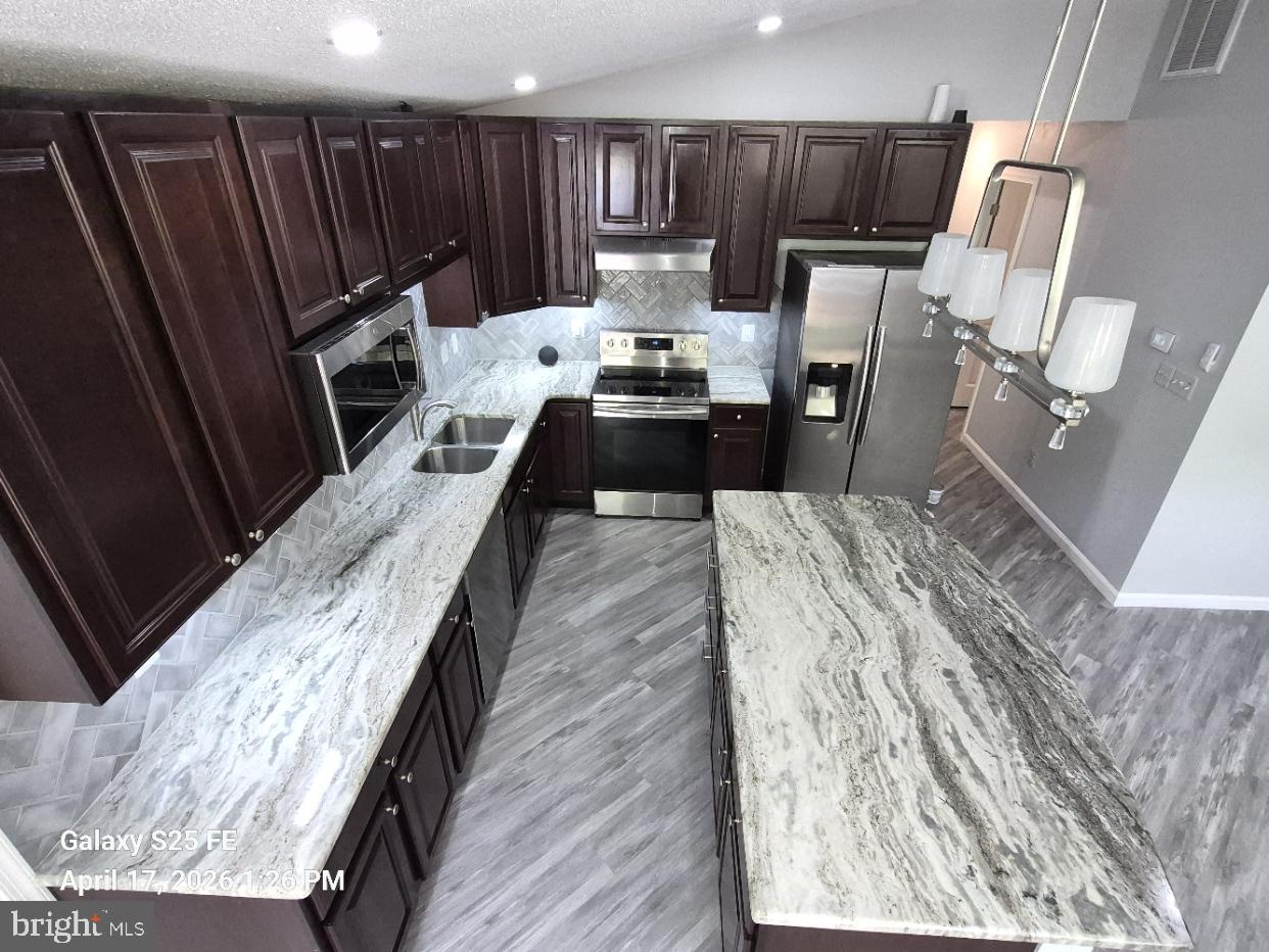 OCEAN PINES - BAY COLONY - Residential