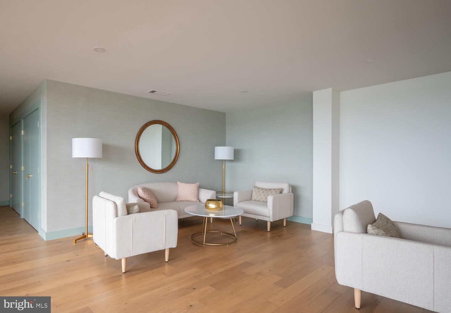 MARINA TOWERS - Residential Lease