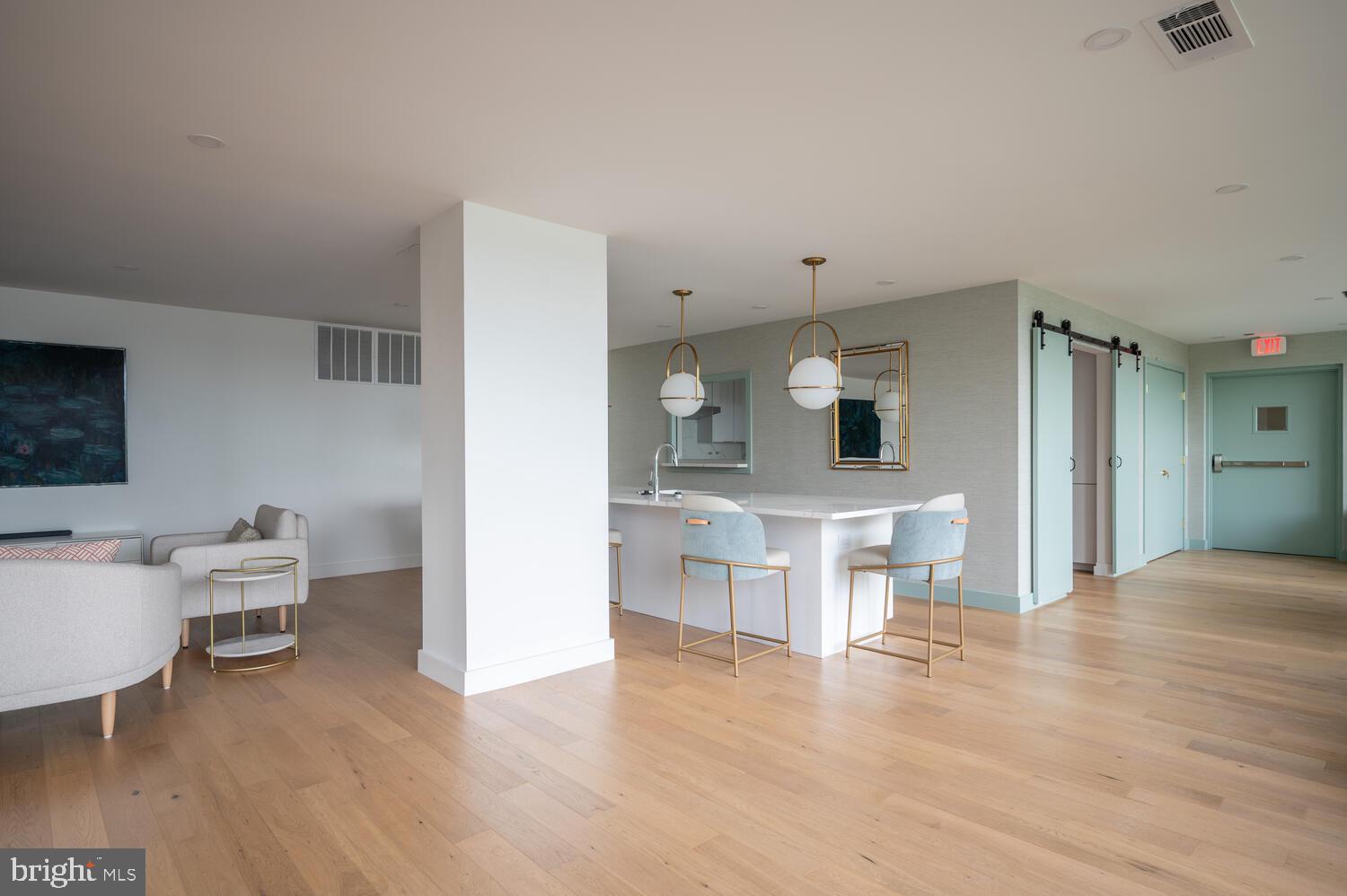 MARINA TOWERS - Residential Lease