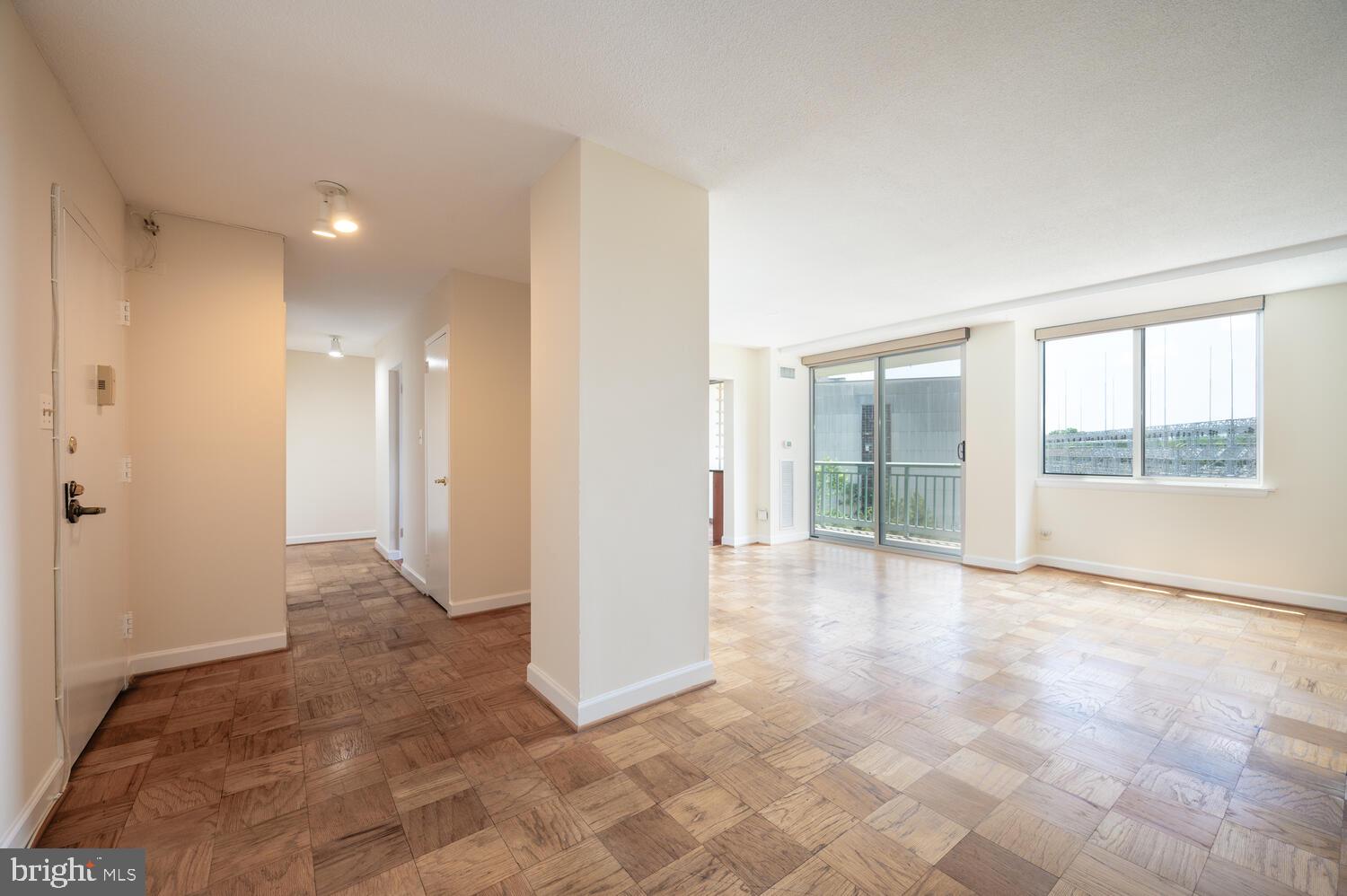 MARINA TOWERS - Residential Lease