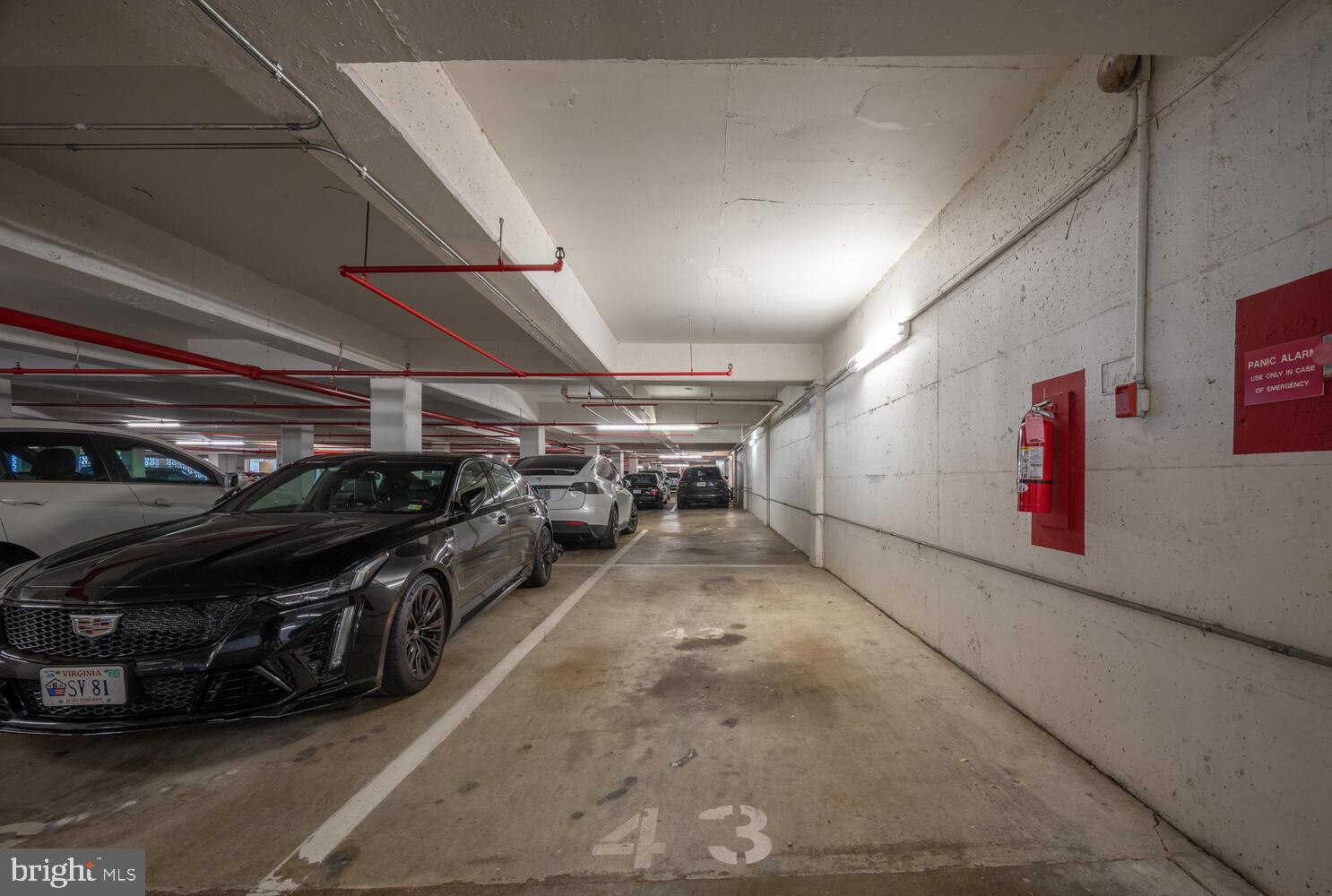 MARINA TOWERS - Residential Lease